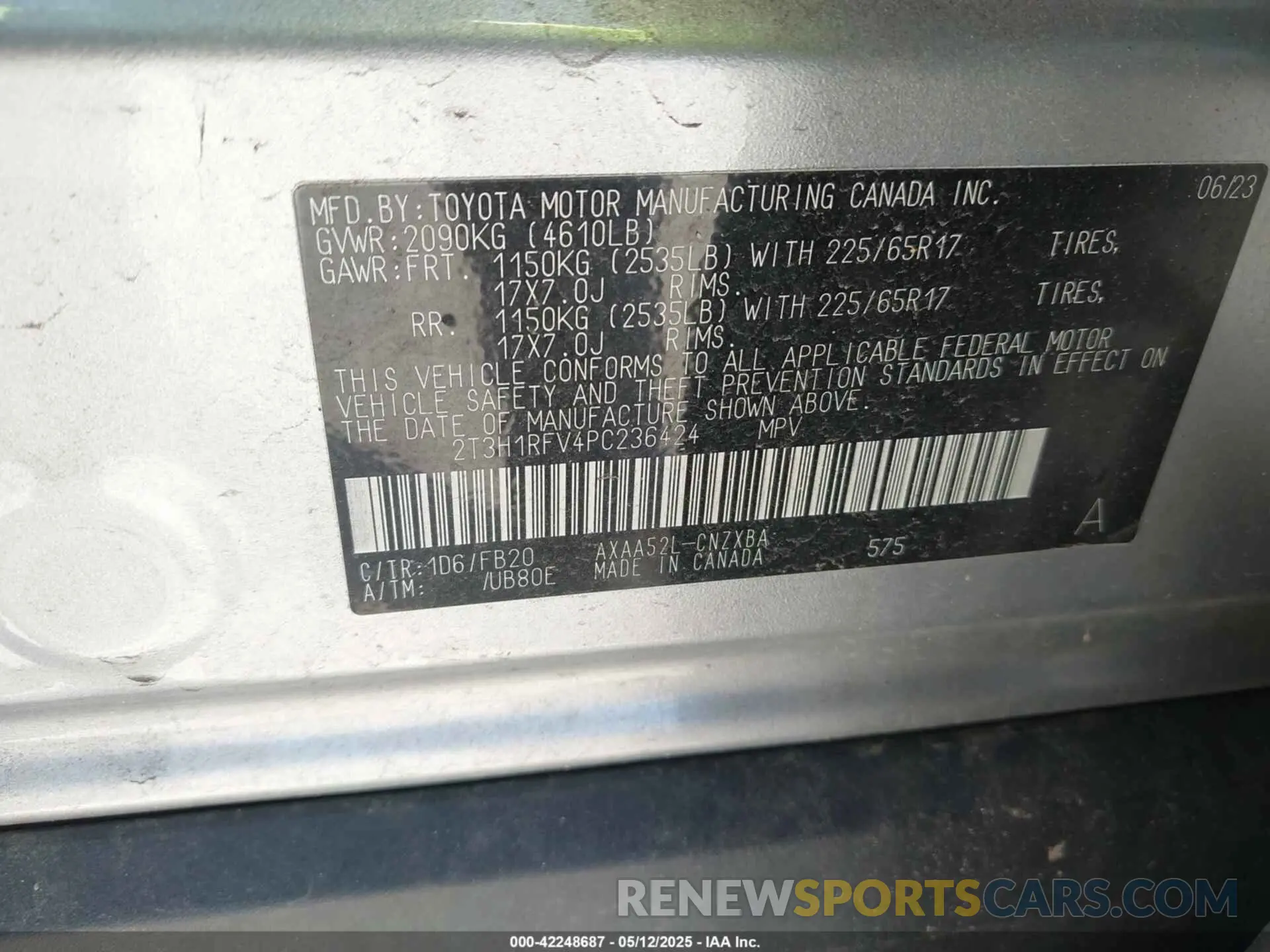 9 Photograph of a damaged car 2T3H1RFV4PC236424 TOYOTA RAV4 2023