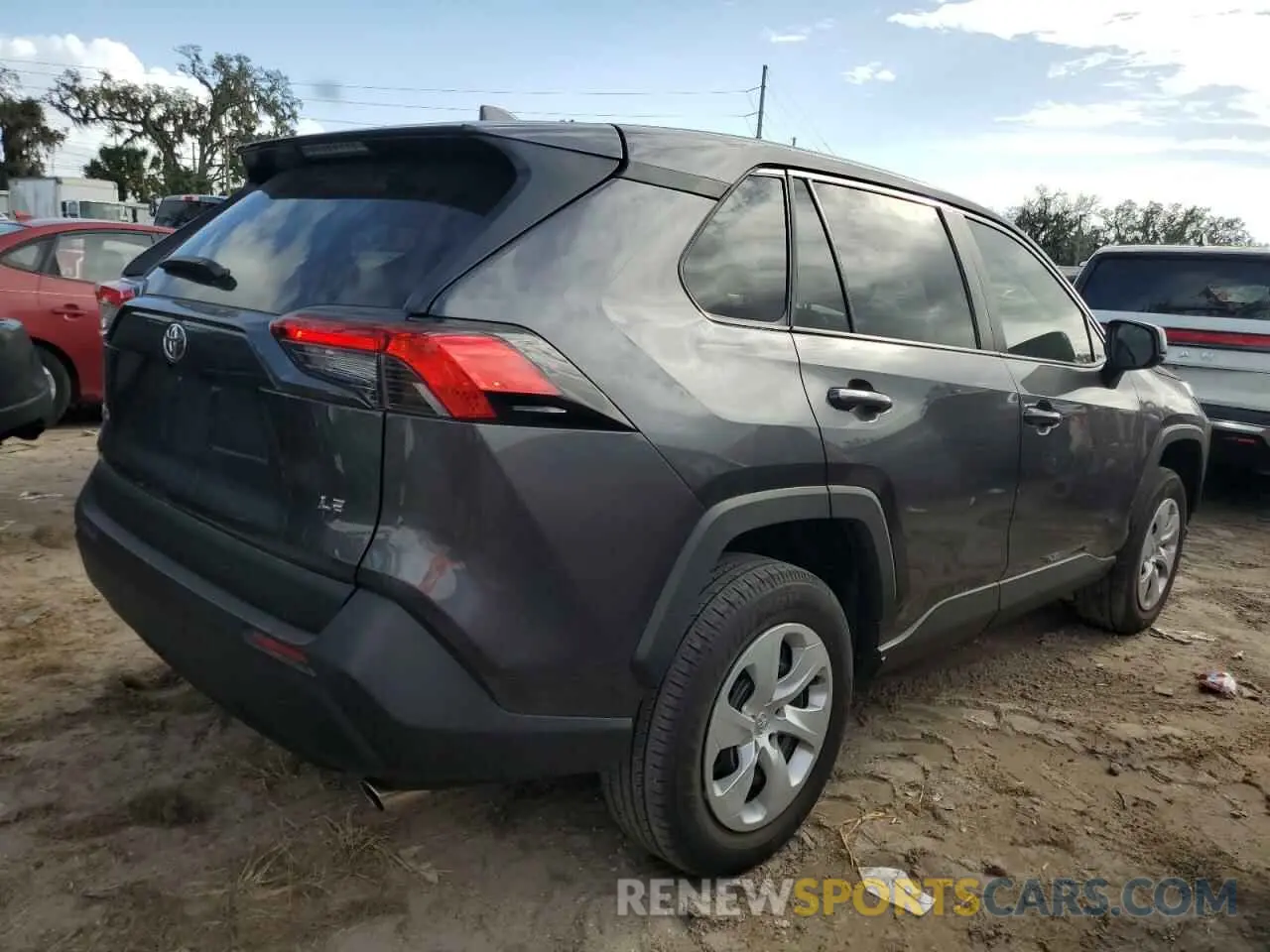 3 Photograph of a damaged car 2T3H1RFV4PC238514 TOYOTA RAV4 2023