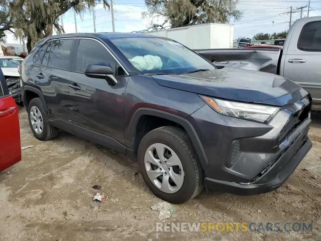 4 Photograph of a damaged car 2T3H1RFV4PC238514 TOYOTA RAV4 2023
