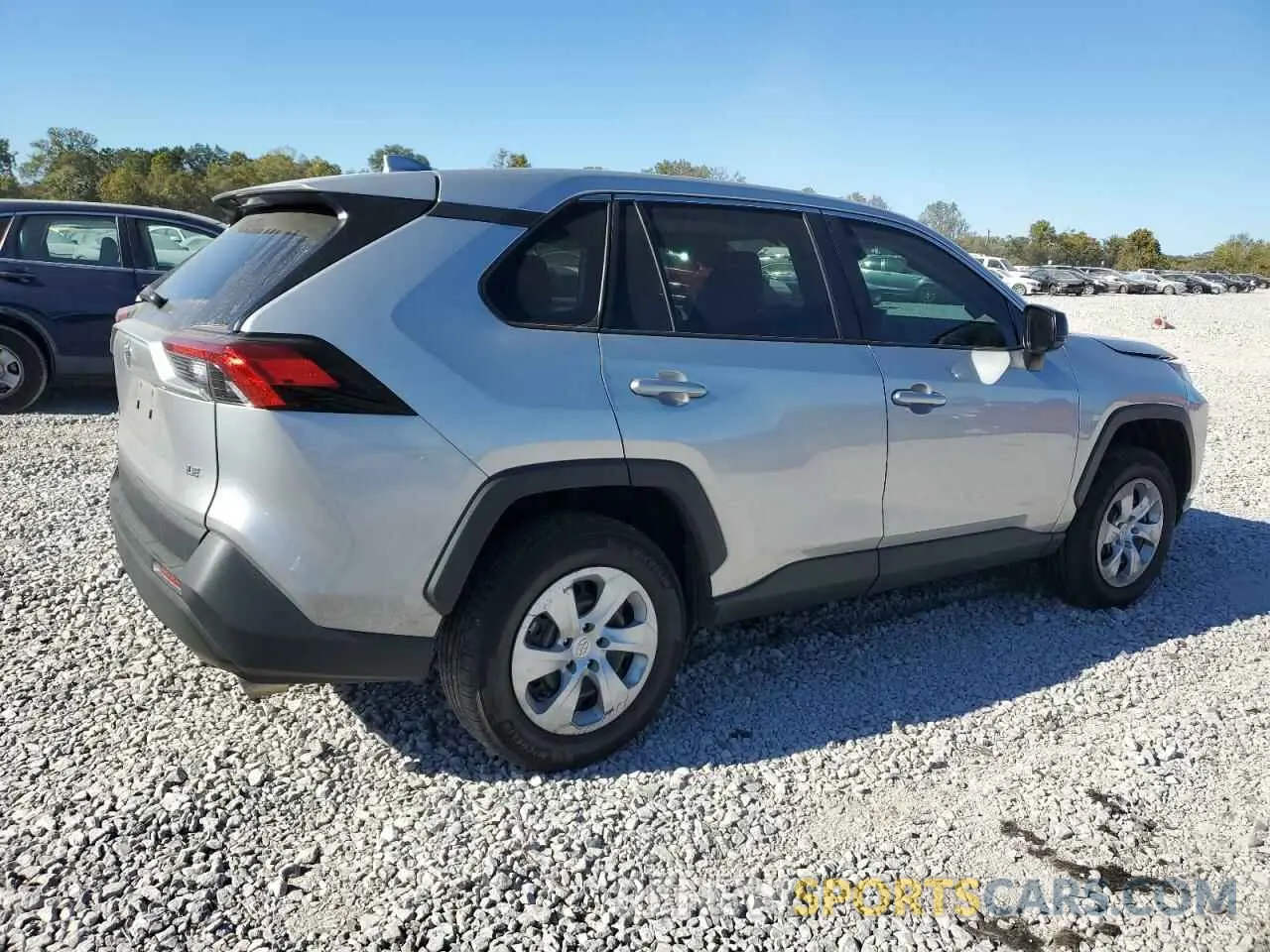 3 Photograph of a damaged car 2T3H1RFV4PC251022 TOYOTA RAV4 2023