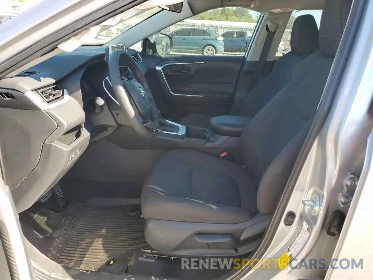 7 Photograph of a damaged car 2T3H1RFV4PC251022 TOYOTA RAV4 2023