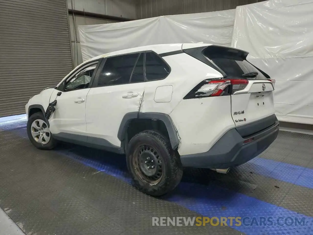 2 Photograph of a damaged car 2T3H1RFV4PW246594 TOYOTA RAV4 2023