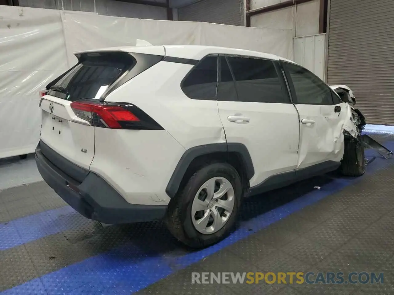 3 Photograph of a damaged car 2T3H1RFV4PW246594 TOYOTA RAV4 2023