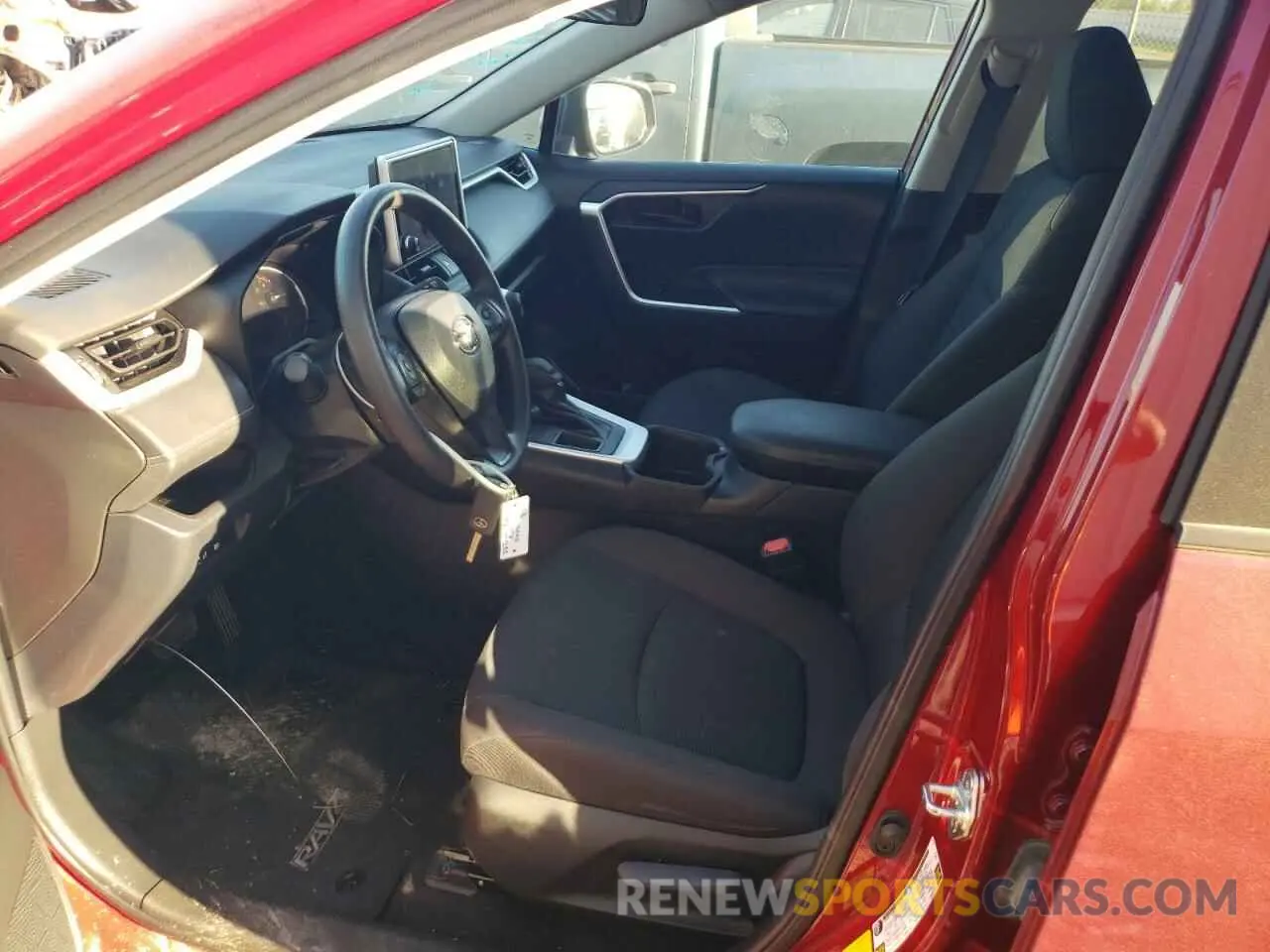 7 Photograph of a damaged car 2T3H1RFV4PW255392 TOYOTA RAV4 2023