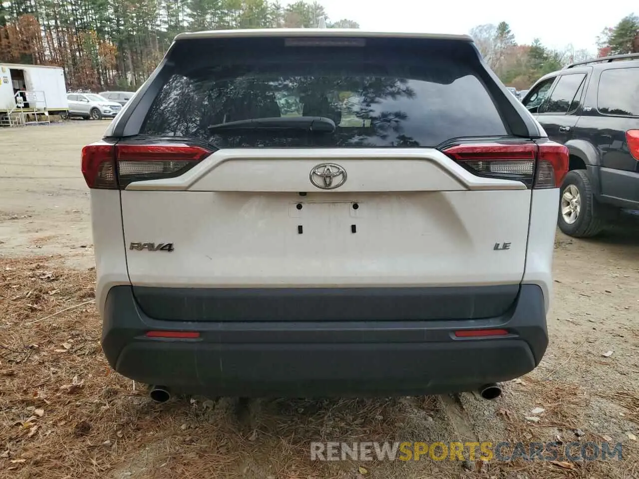 6 Photograph of a damaged car 2T3H1RFV4PW274587 TOYOTA RAV4 2023