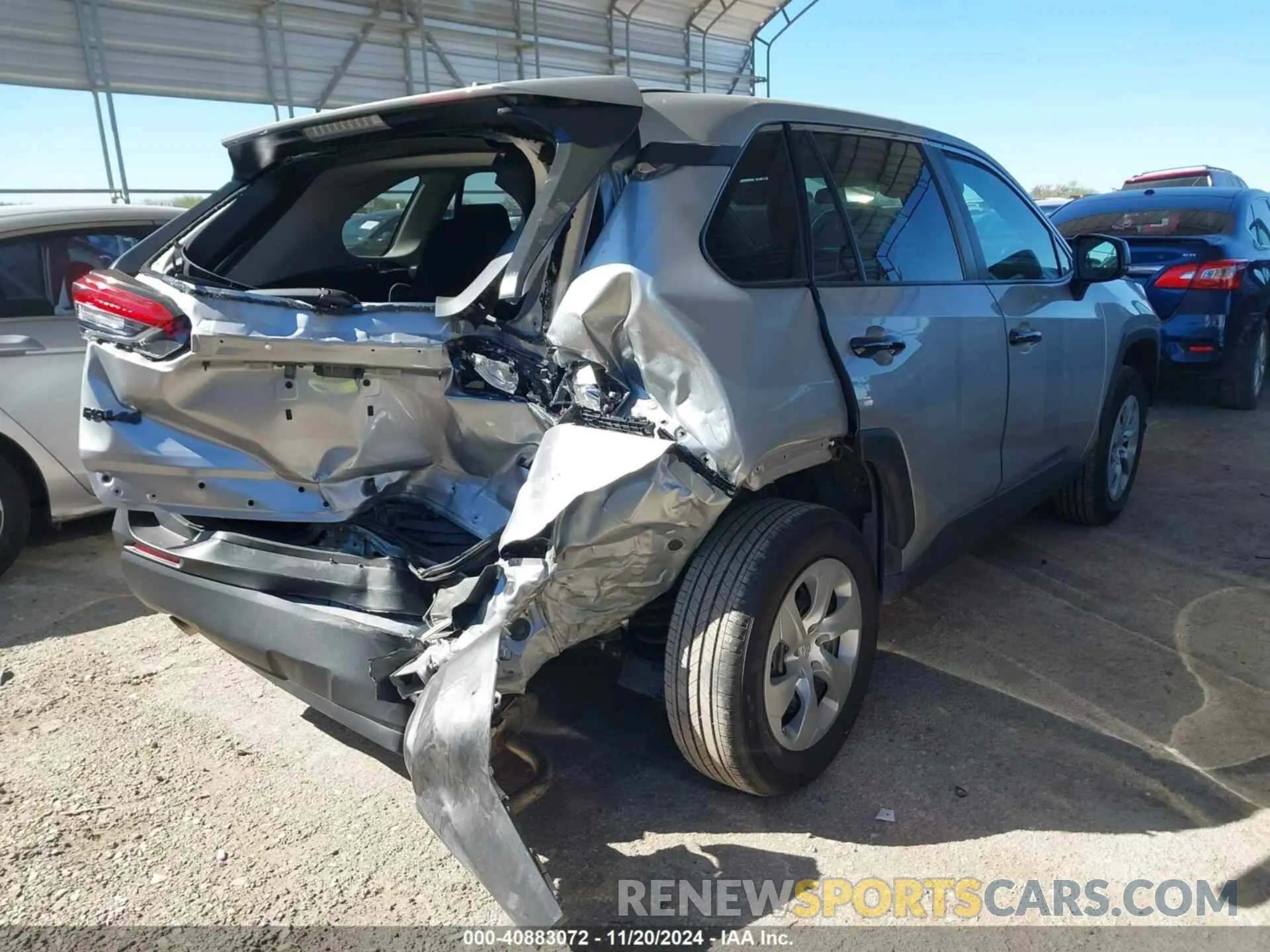 4 Photograph of a damaged car 2T3H1RFV5PW281239 TOYOTA RAV4 2023