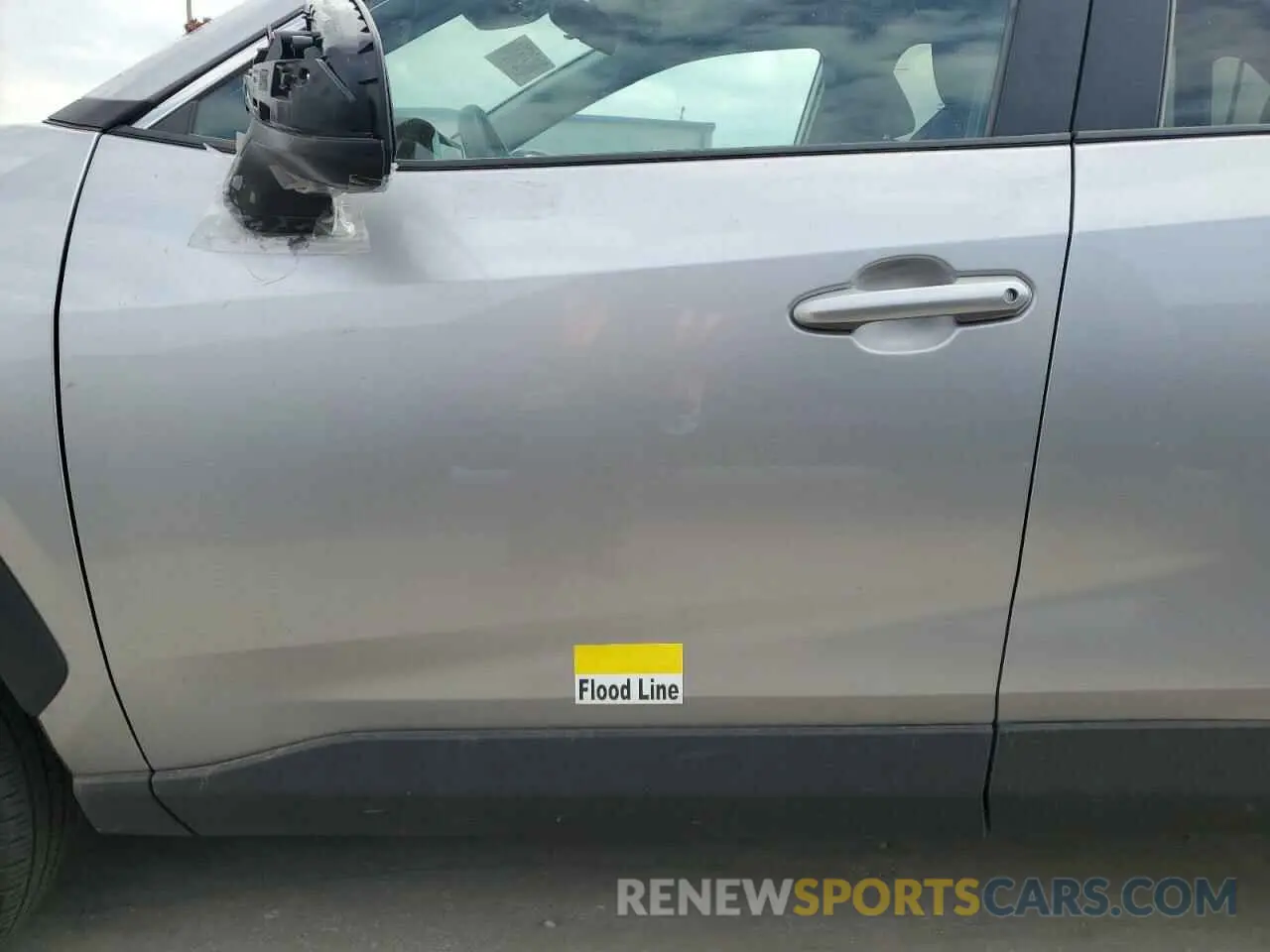 13 Photograph of a damaged car 2T3H1RFV6PC227322 TOYOTA RAV4 2023