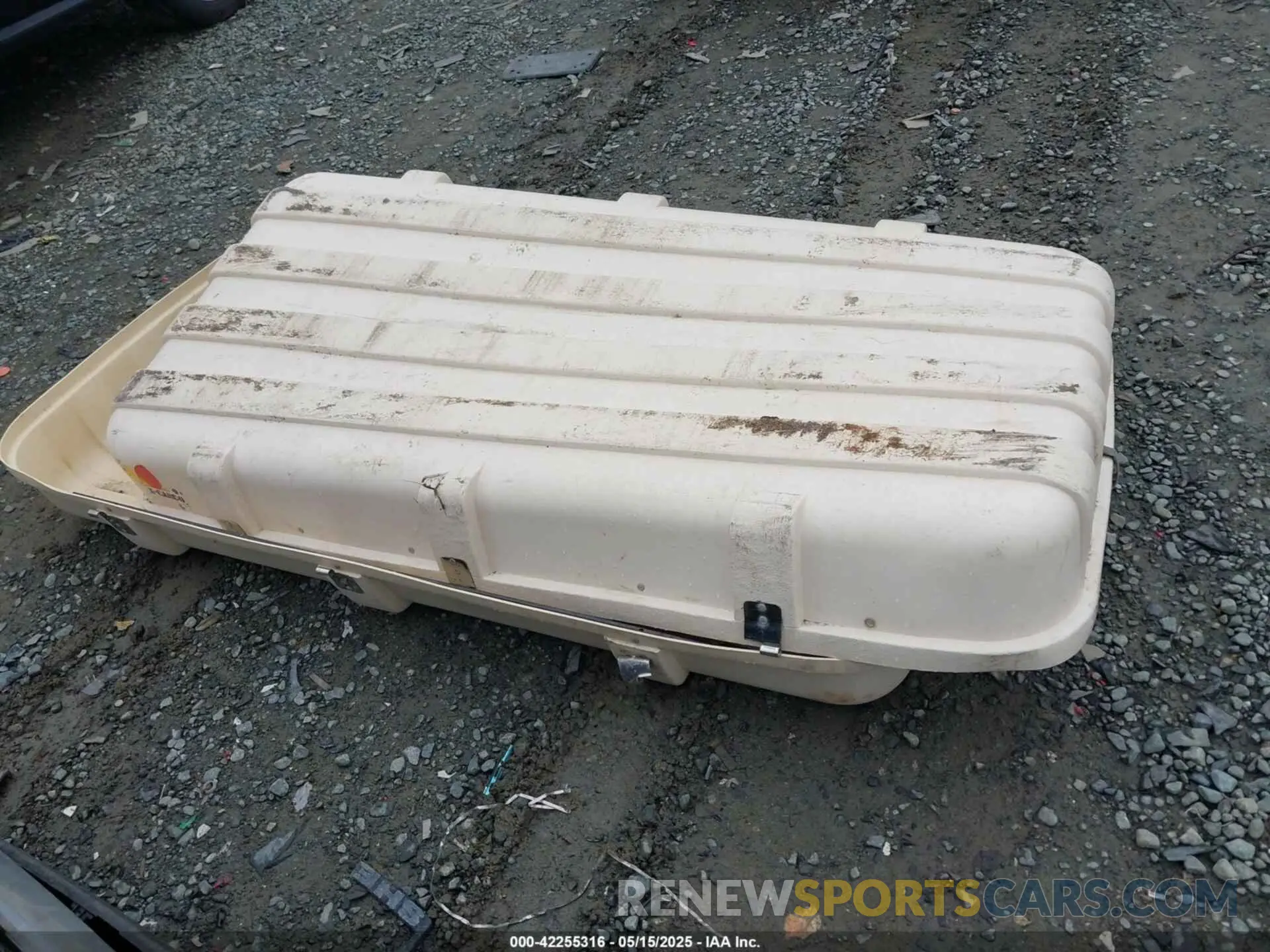 13 Photograph of a damaged car 2T3H1RFV6PC238532 TOYOTA RAV4 2023