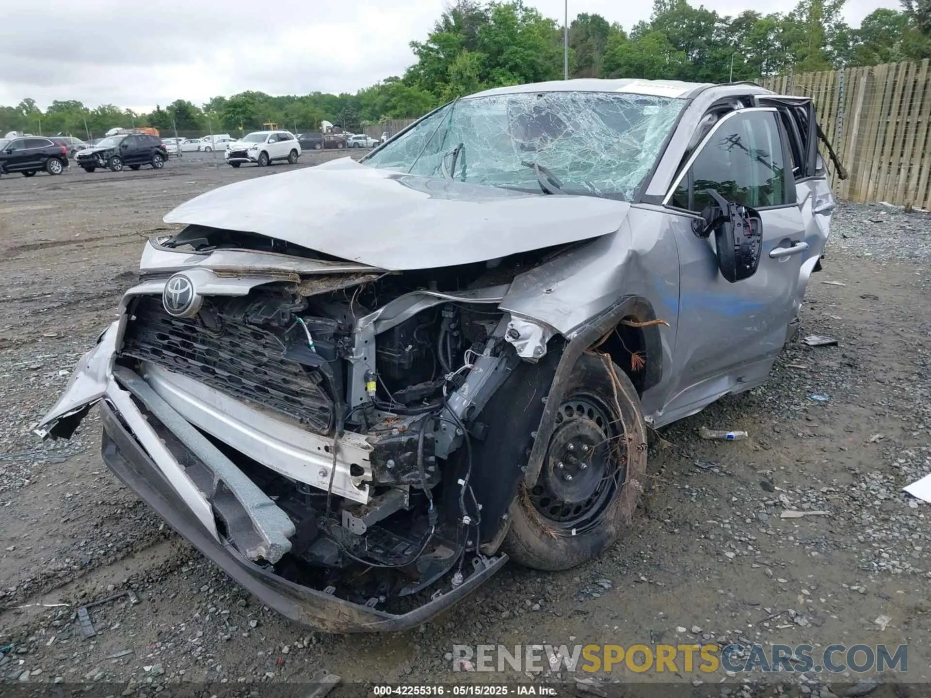2 Photograph of a damaged car 2T3H1RFV6PC238532 TOYOTA RAV4 2023