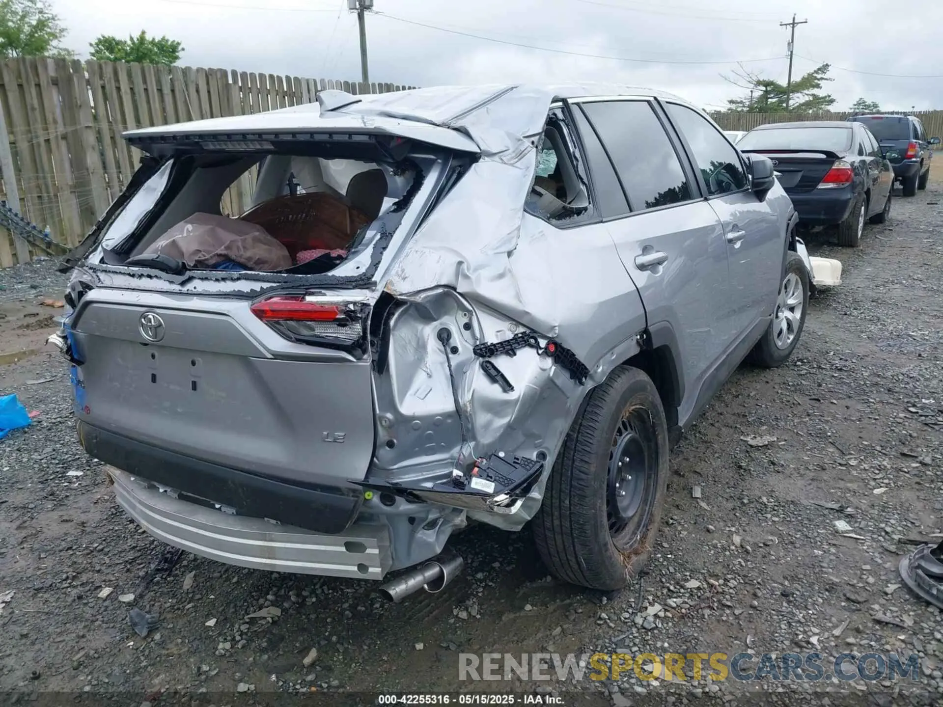 4 Photograph of a damaged car 2T3H1RFV6PC238532 TOYOTA RAV4 2023