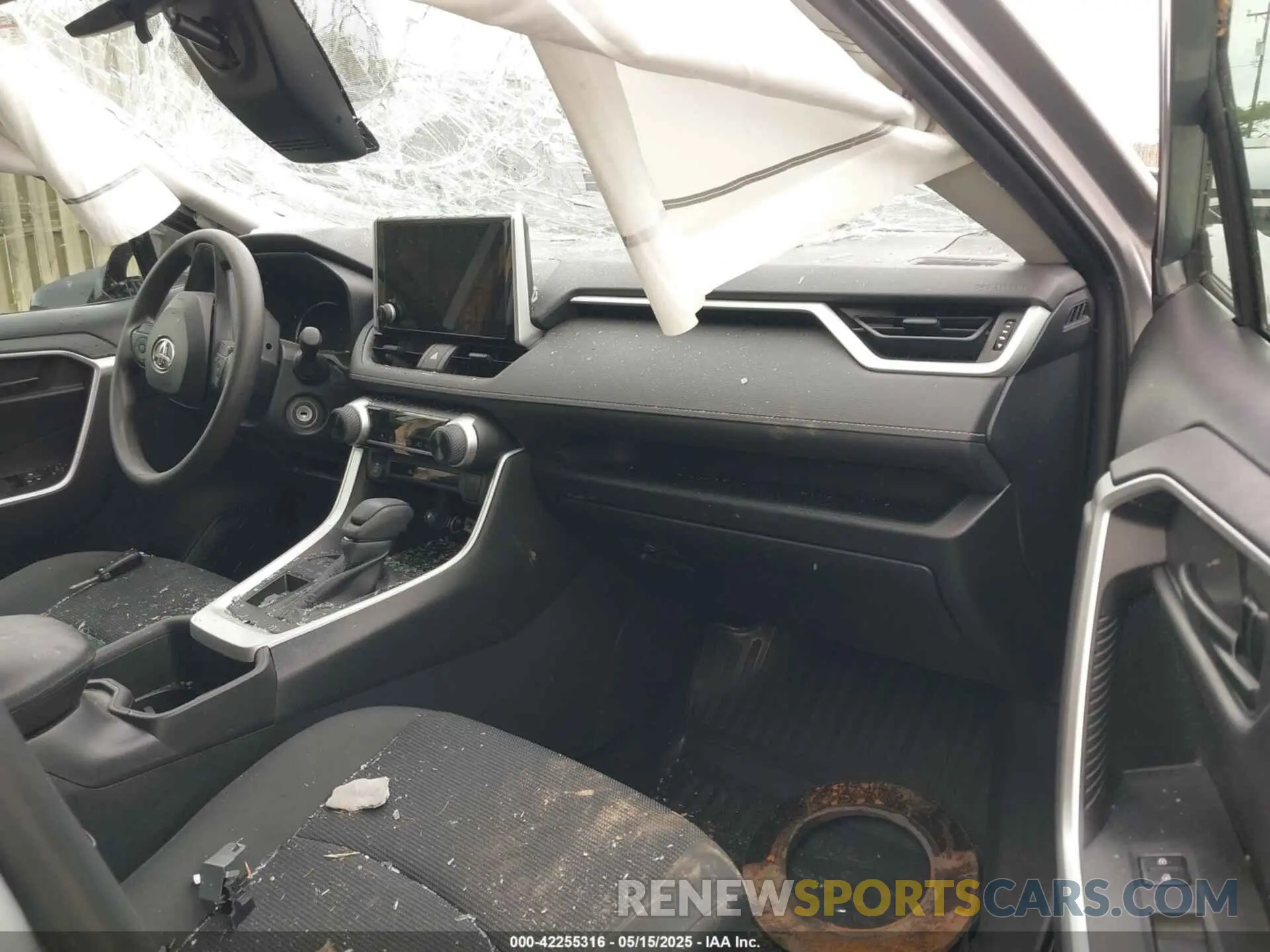 5 Photograph of a damaged car 2T3H1RFV6PC238532 TOYOTA RAV4 2023