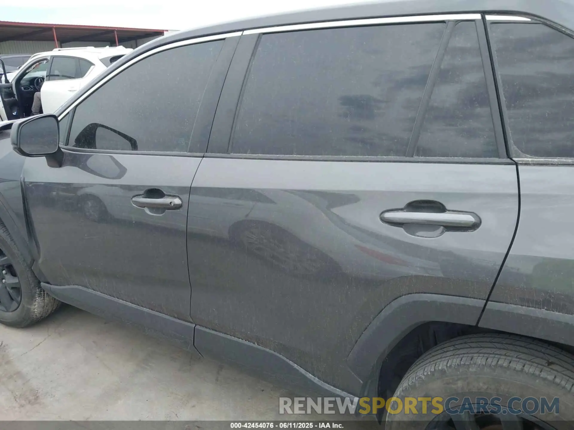 14 Photograph of a damaged car 2T3H1RFV6PW247228 TOYOTA RAV4 2023