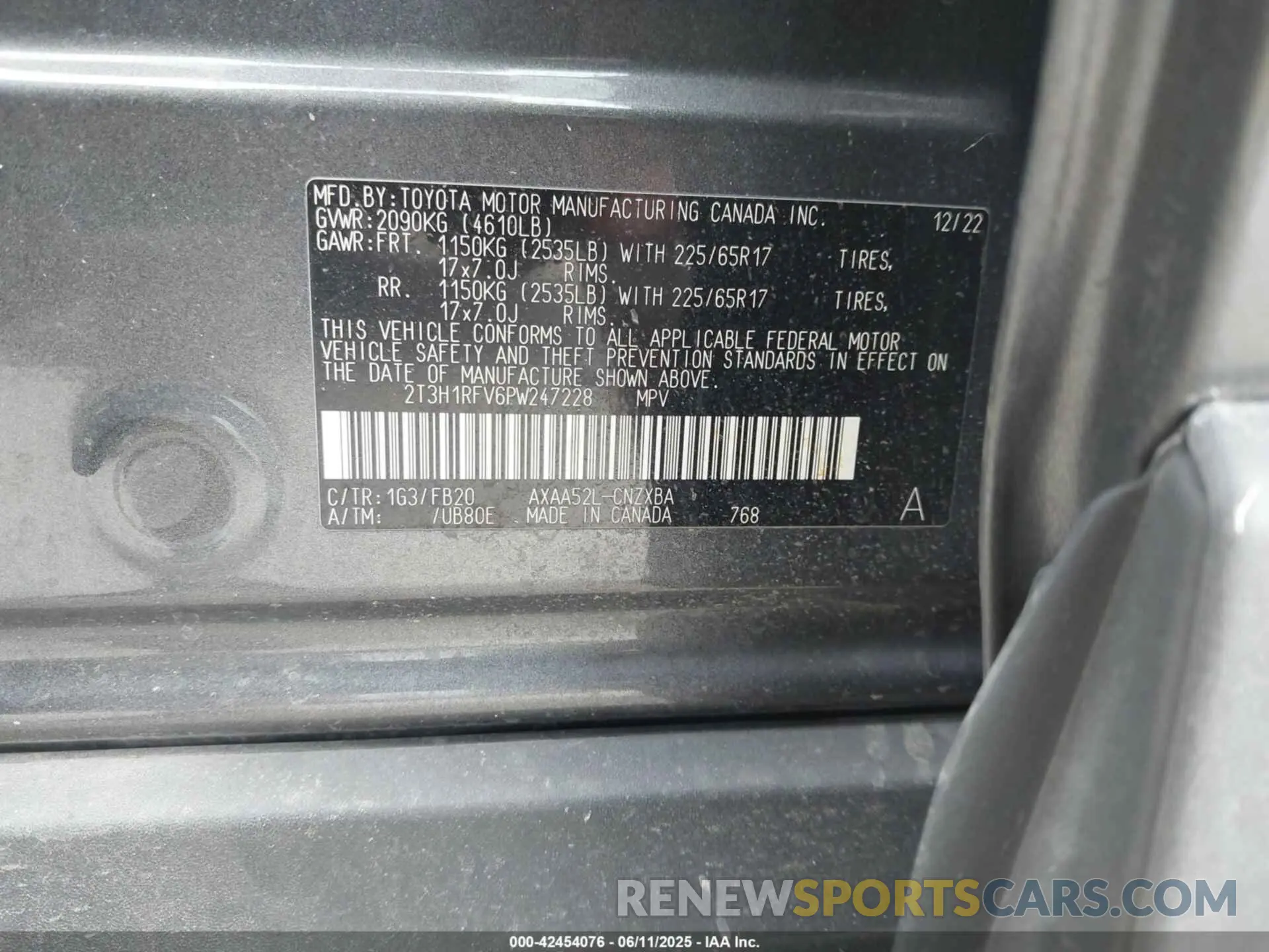 9 Photograph of a damaged car 2T3H1RFV6PW247228 TOYOTA RAV4 2023