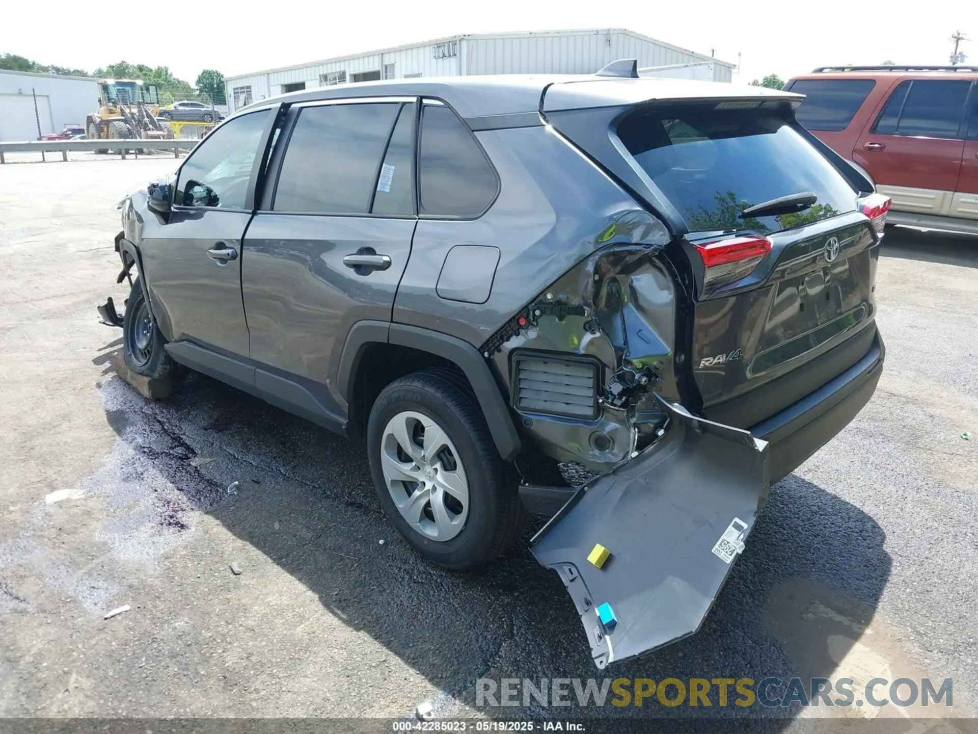 3 Photograph of a damaged car 2T3H1RFV7PC240063 TOYOTA RAV4 2023