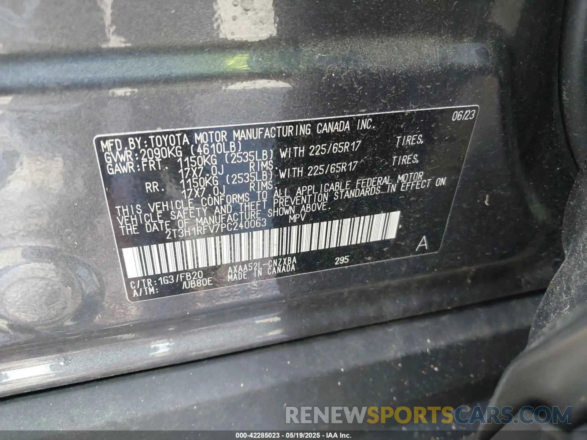 9 Photograph of a damaged car 2T3H1RFV7PC240063 TOYOTA RAV4 2023