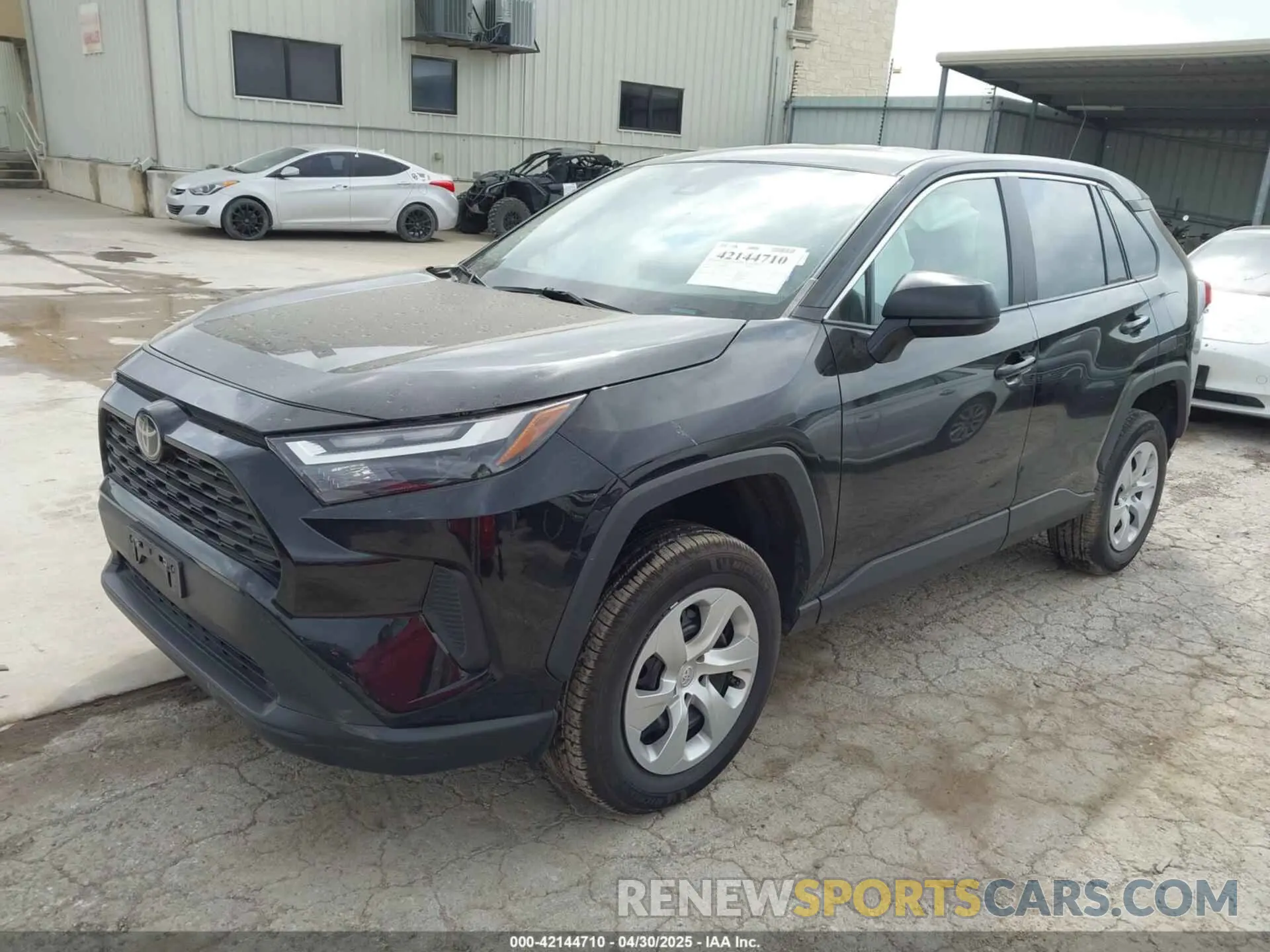 2 Photograph of a damaged car 2T3H1RFV8PW280201 TOYOTA RAV4 2023