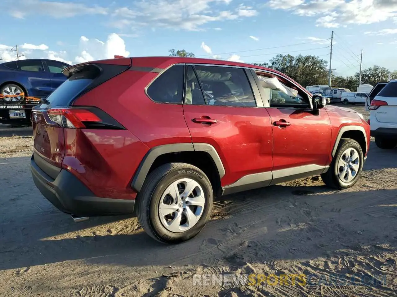 3 Photograph of a damaged car 2T3H1RFV8PW294339 TOYOTA RAV4 2023