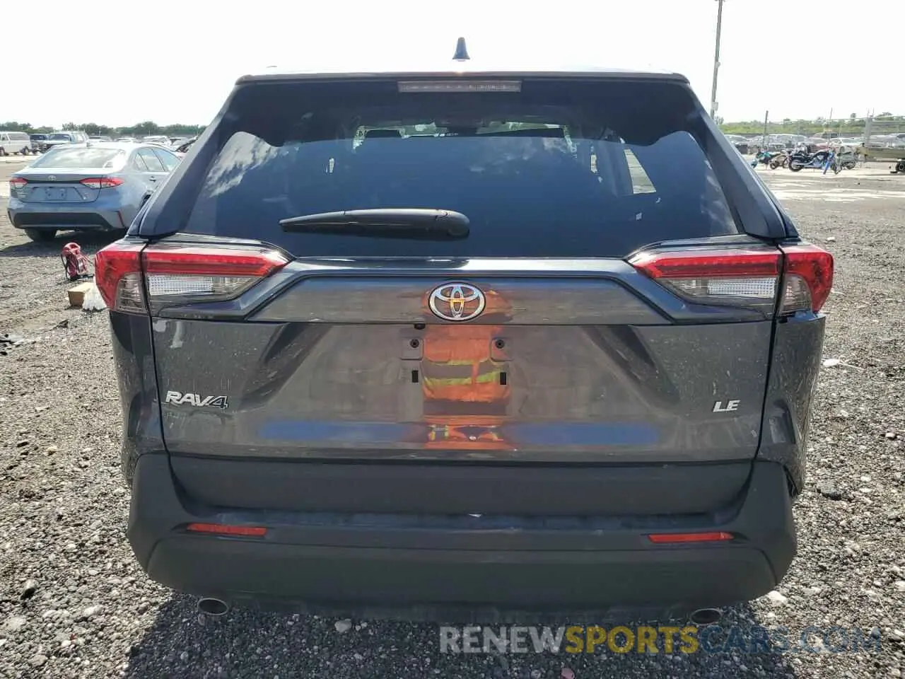 6 Photograph of a damaged car 2T3H1RFV9PC239058 TOYOTA RAV4 2023