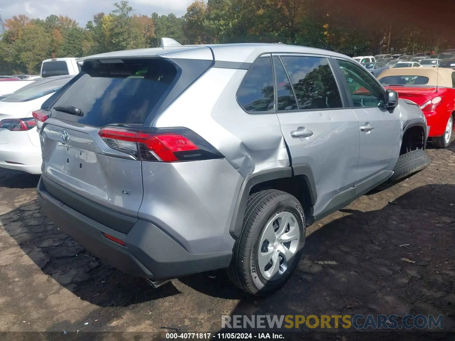 4 Photograph of a damaged car 2T3H1RFV9PC239903 TOYOTA RAV4 2023