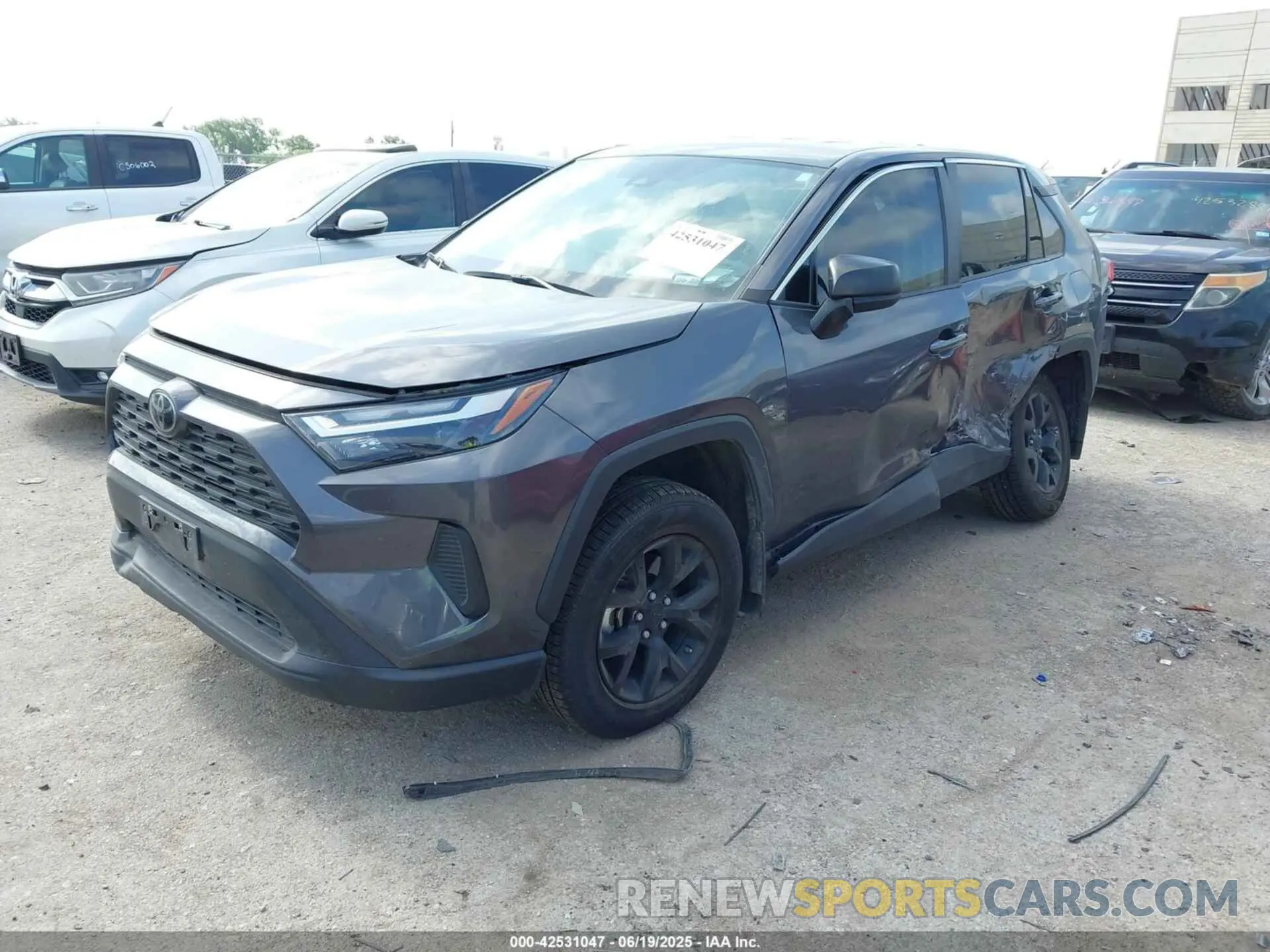 2 Photograph of a damaged car 2T3H1RFV9PW264489 TOYOTA RAV4 2023