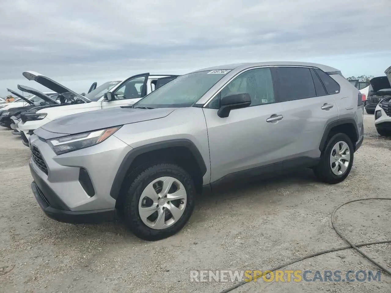 1 Photograph of a damaged car 2T3H1RFVXPC219868 TOYOTA RAV4 2023
