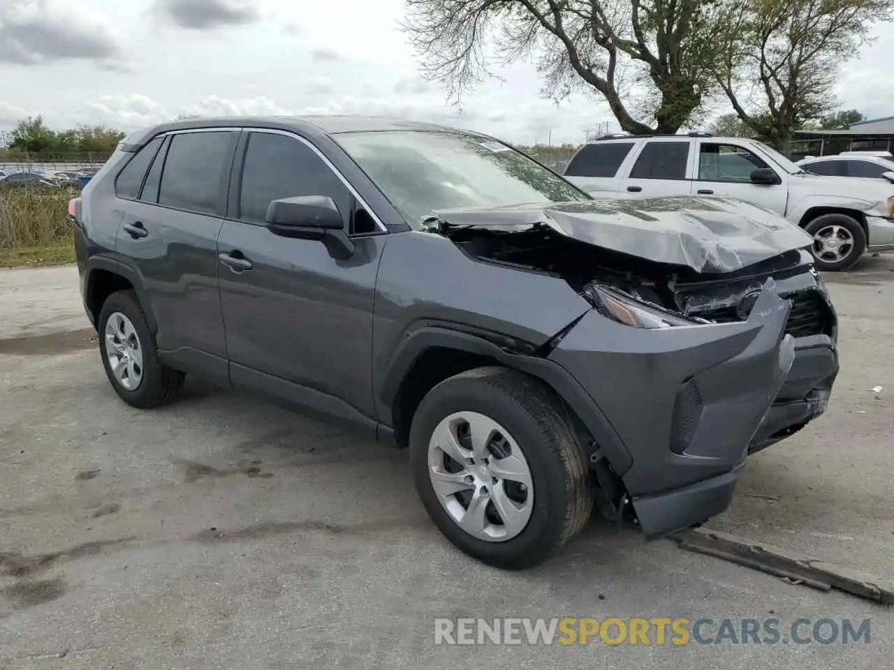 4 Photograph of a damaged car 2T3H1RFVXPC249730 TOYOTA RAV4 2023