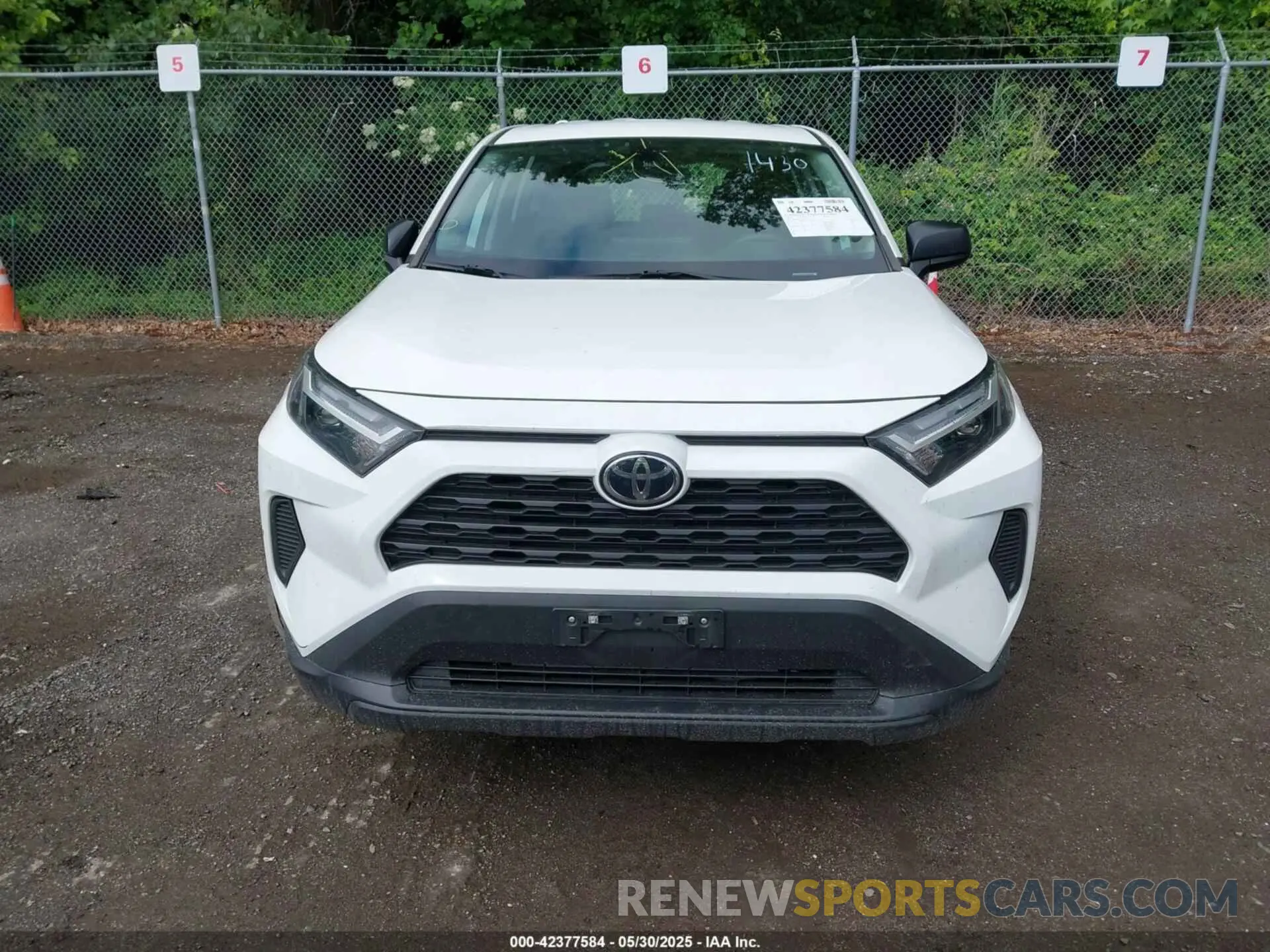 12 Photograph of a damaged car 2T3H1RFVXPW251430 TOYOTA RAV4 2023