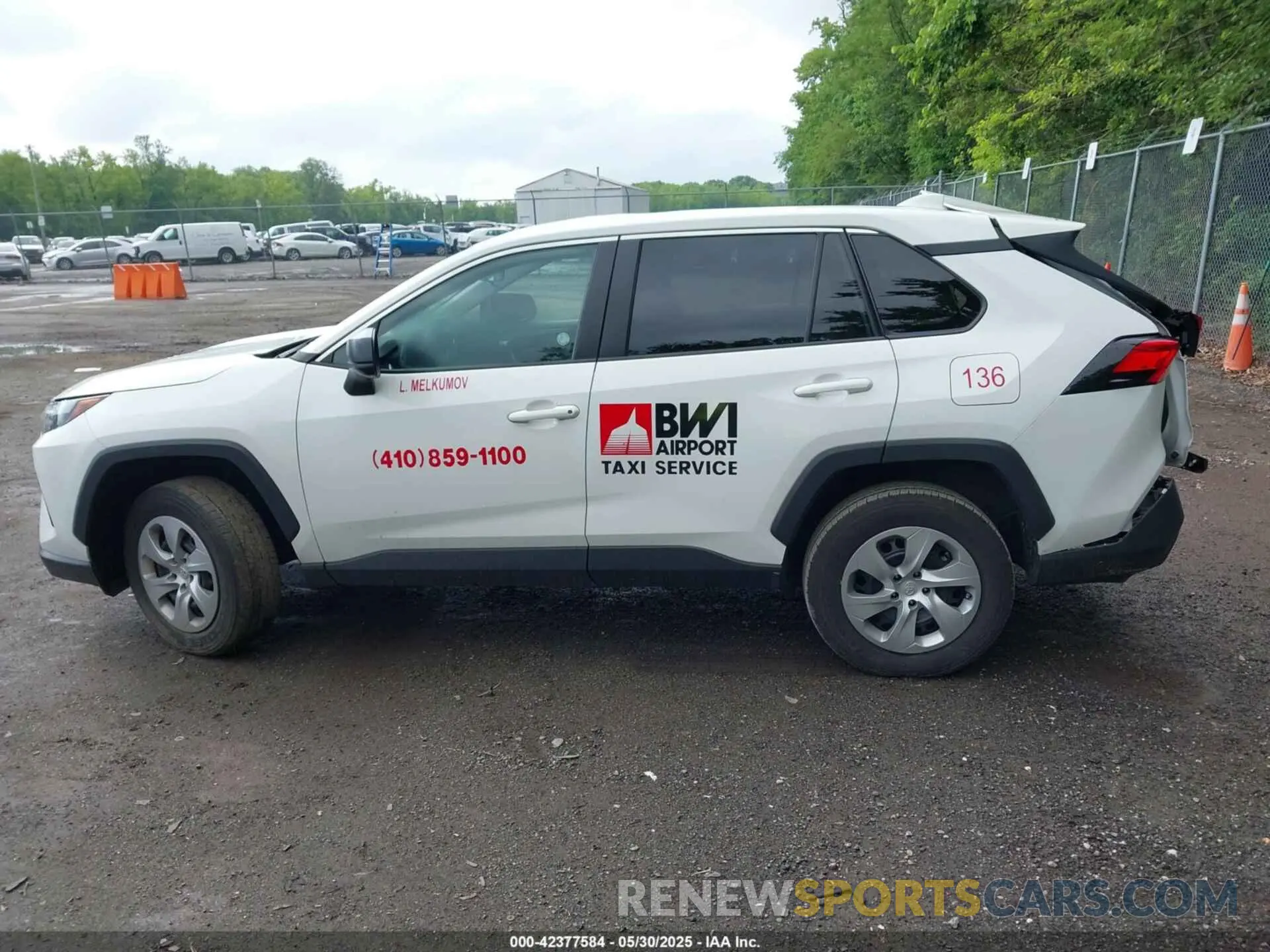 14 Photograph of a damaged car 2T3H1RFVXPW251430 TOYOTA RAV4 2023