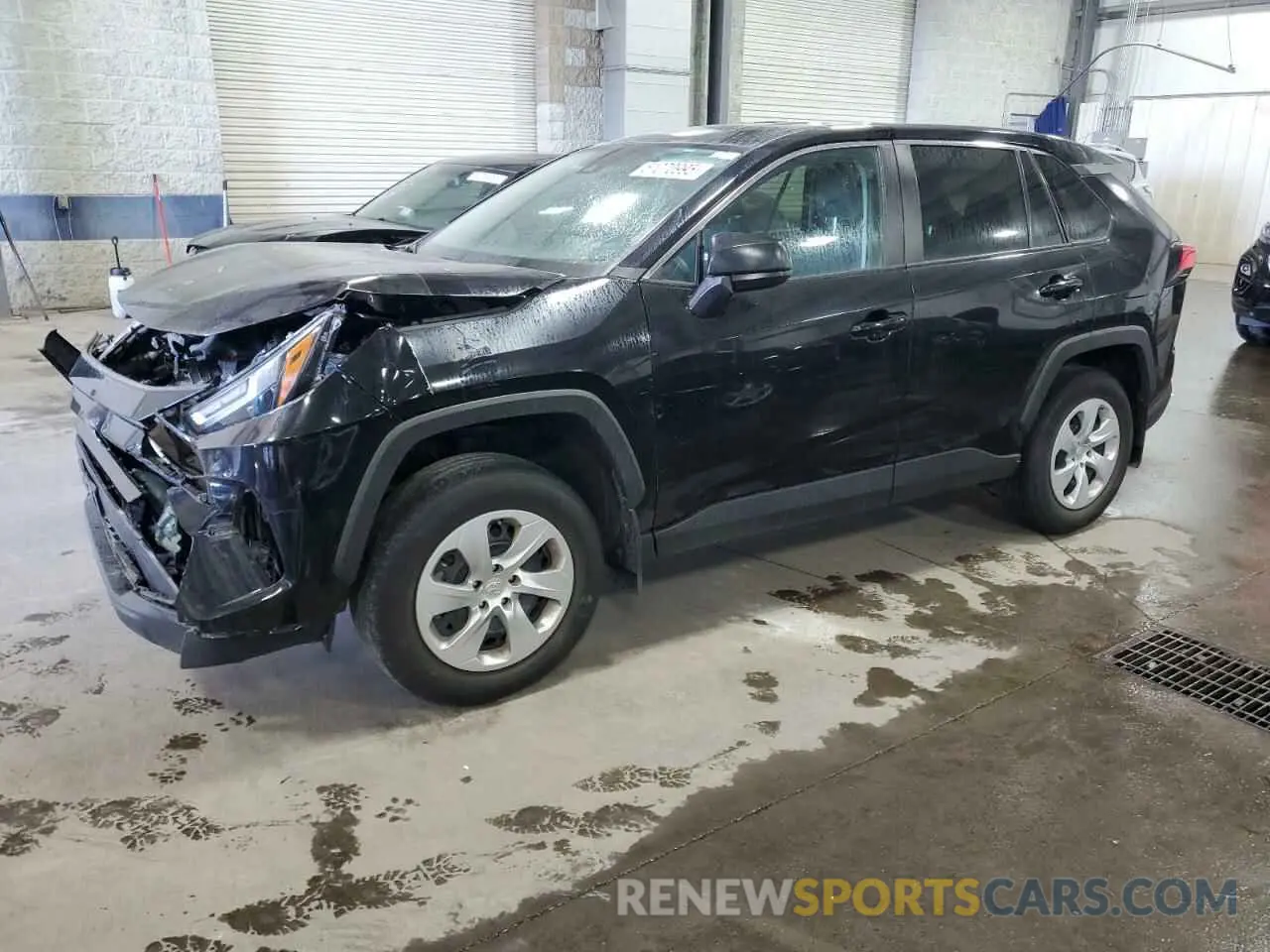 1 Photograph of a damaged car 2T3H1RFVXPW259883 TOYOTA RAV4 2023