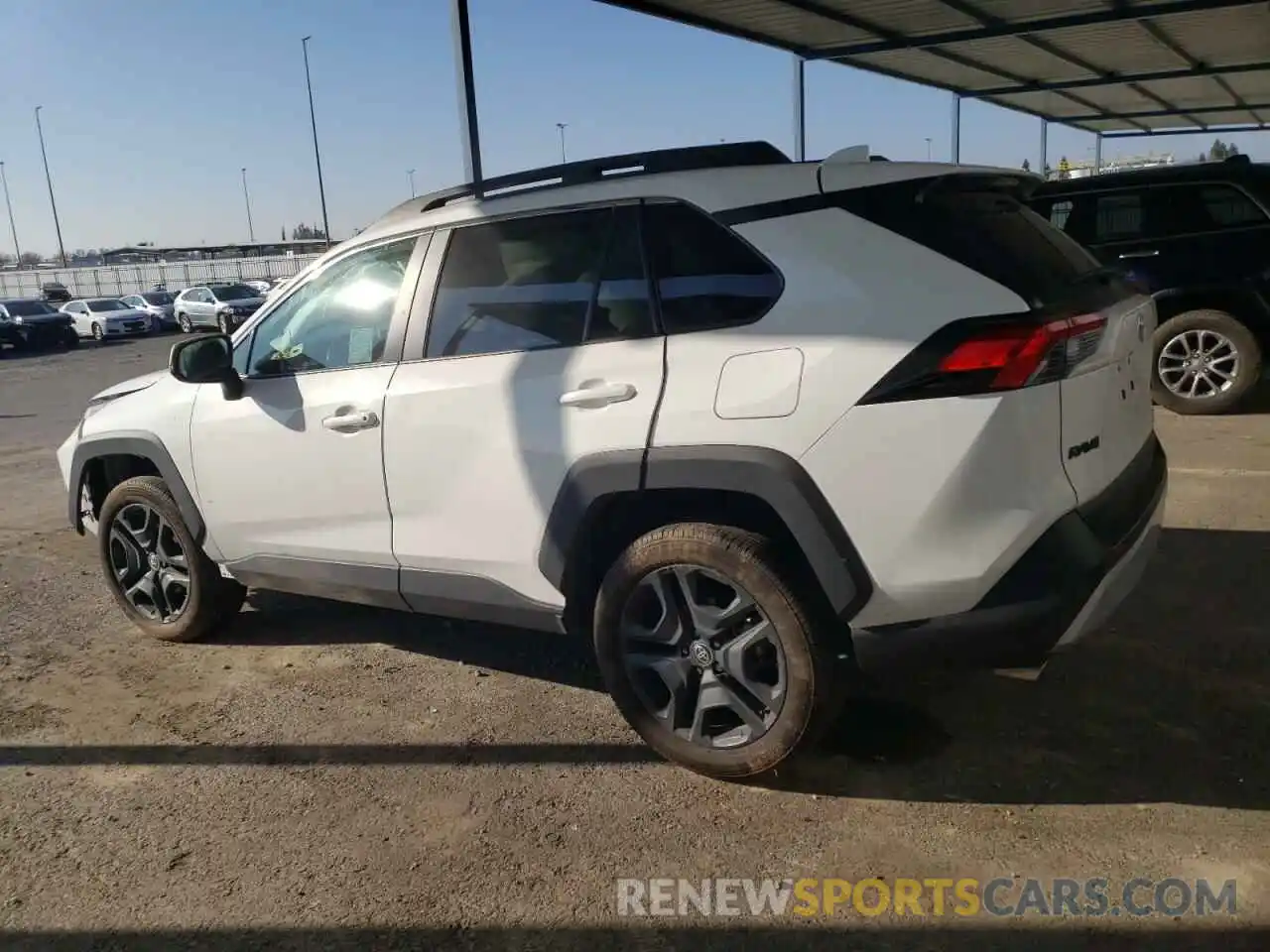 2 Photograph of a damaged car 2T3J1RFV1PW402088 TOYOTA RAV4 2023