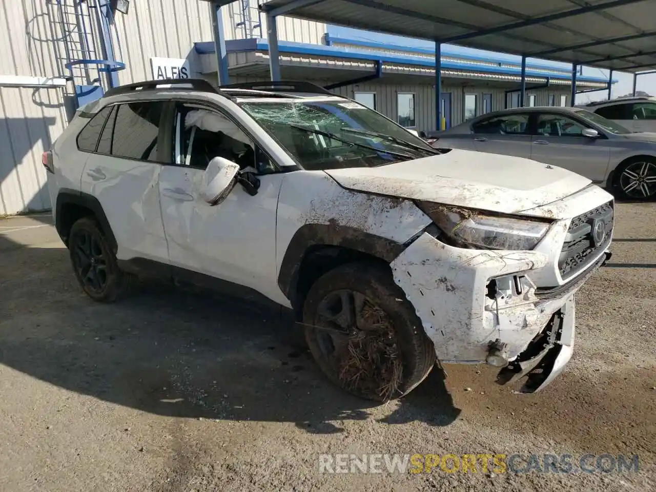 4 Photograph of a damaged car 2T3J1RFV1PW402088 TOYOTA RAV4 2023