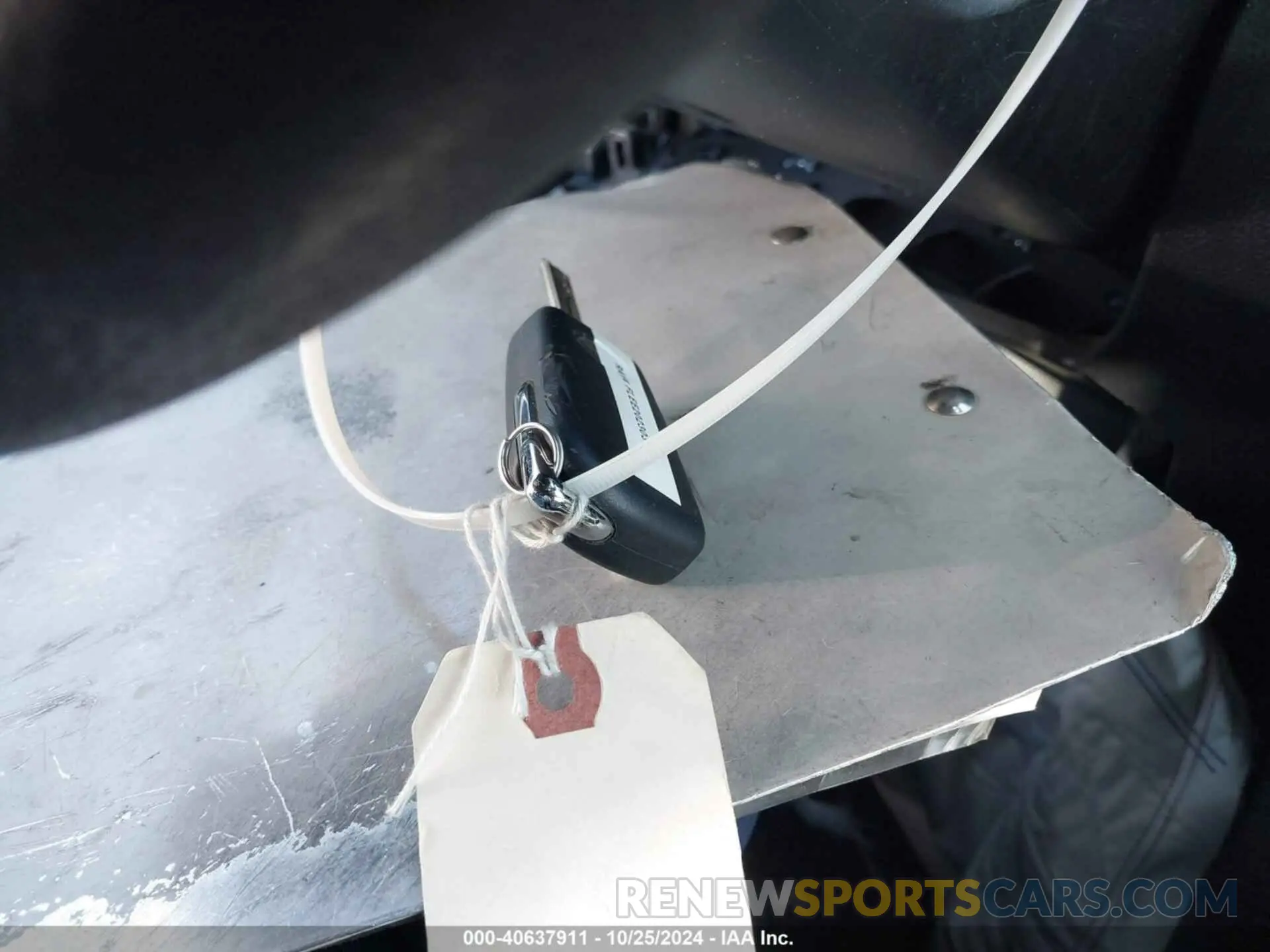 11 Photograph of a damaged car 2T3K1RFV0PW259235 TOYOTA RAV4 2023