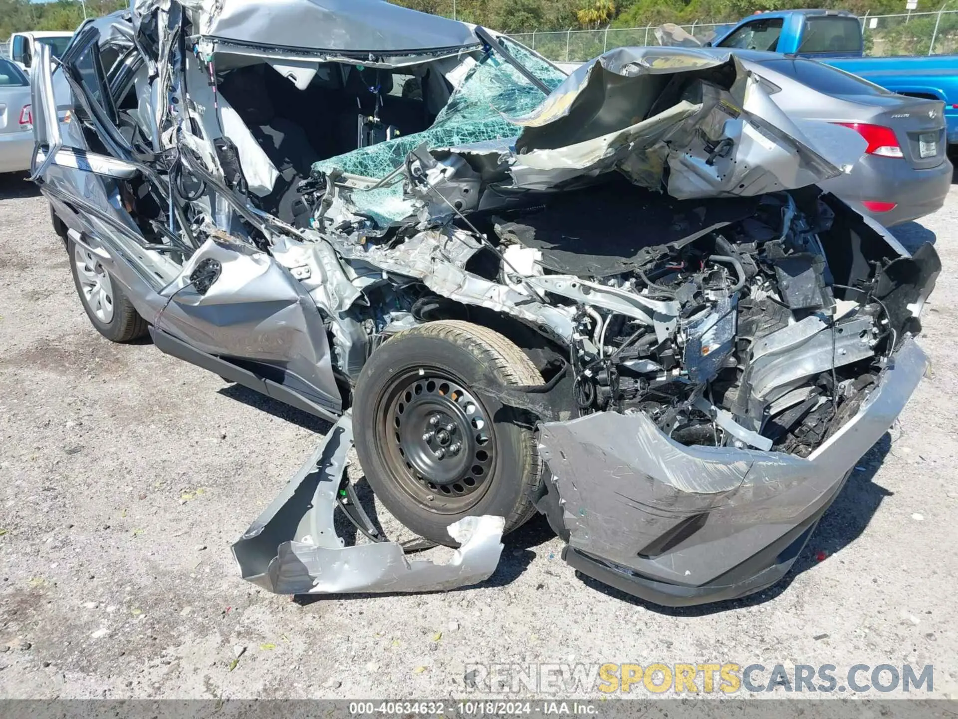 1 Photograph of a damaged car 2T3K1RFV1PC230165 TOYOTA RAV4 2023