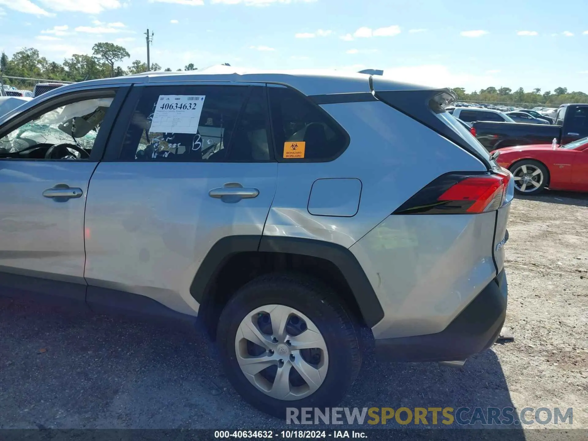 15 Photograph of a damaged car 2T3K1RFV1PC230165 TOYOTA RAV4 2023