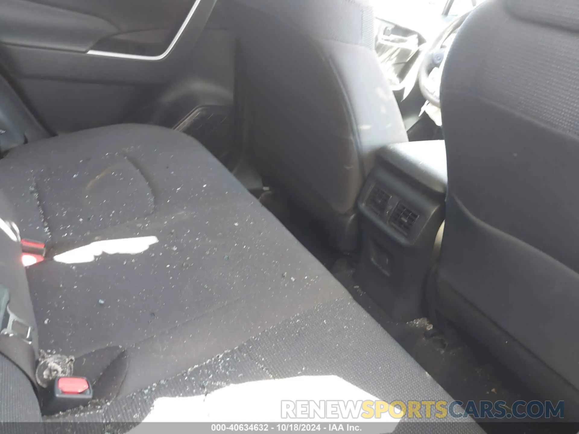 8 Photograph of a damaged car 2T3K1RFV1PC230165 TOYOTA RAV4 2023