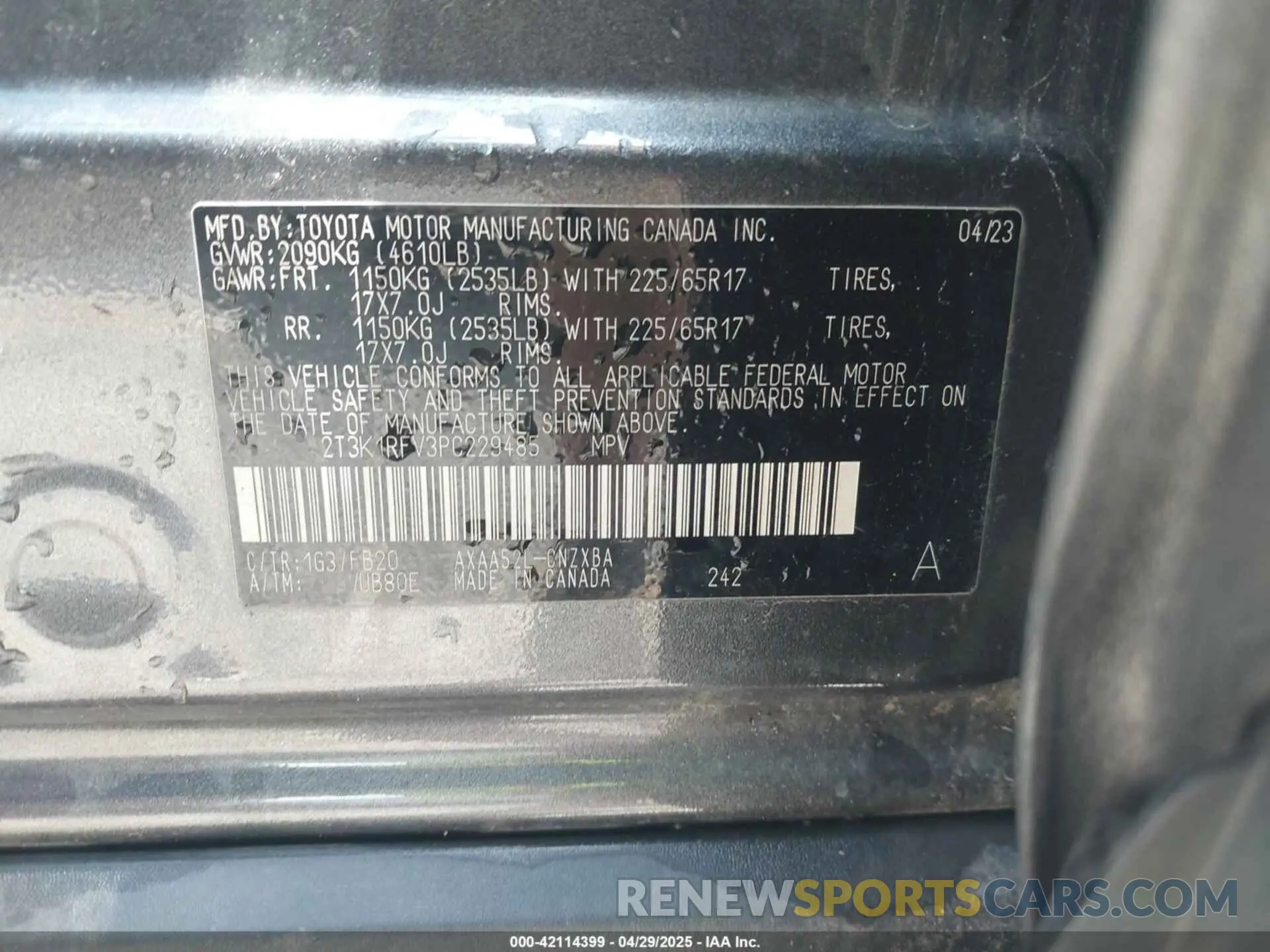 9 Photograph of a damaged car 2T3K1RFV3PC229485 TOYOTA RAV4 2023