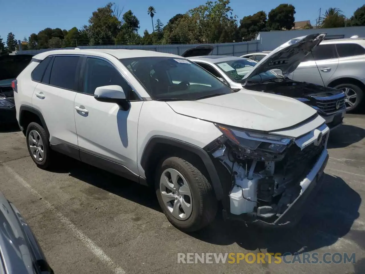 4 Photograph of a damaged car 2T3K1RFV6PC240318 TOYOTA RAV4 2023