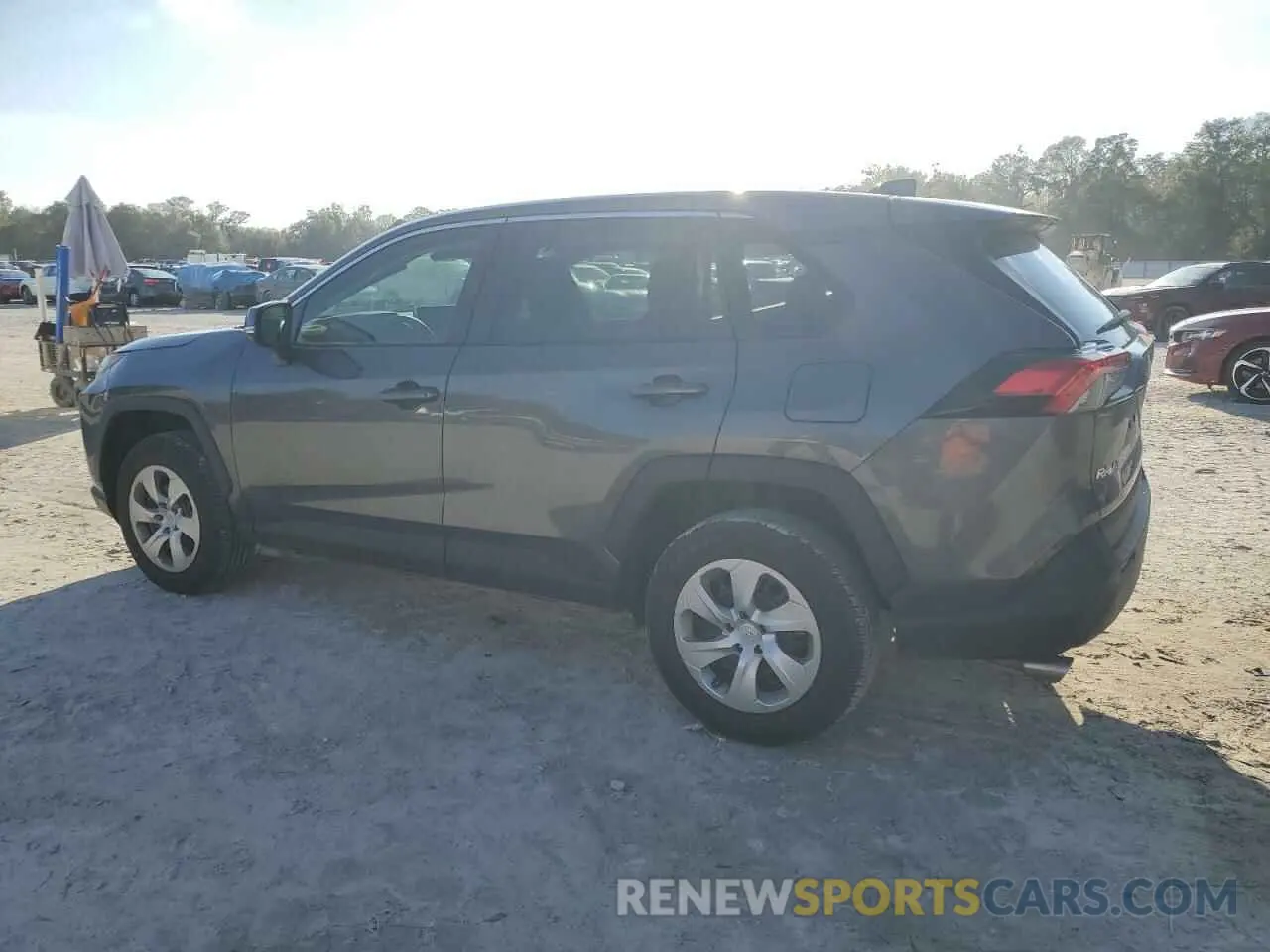 2 Photograph of a damaged car 2T3K1RFV8PC232074 TOYOTA RAV4 2023