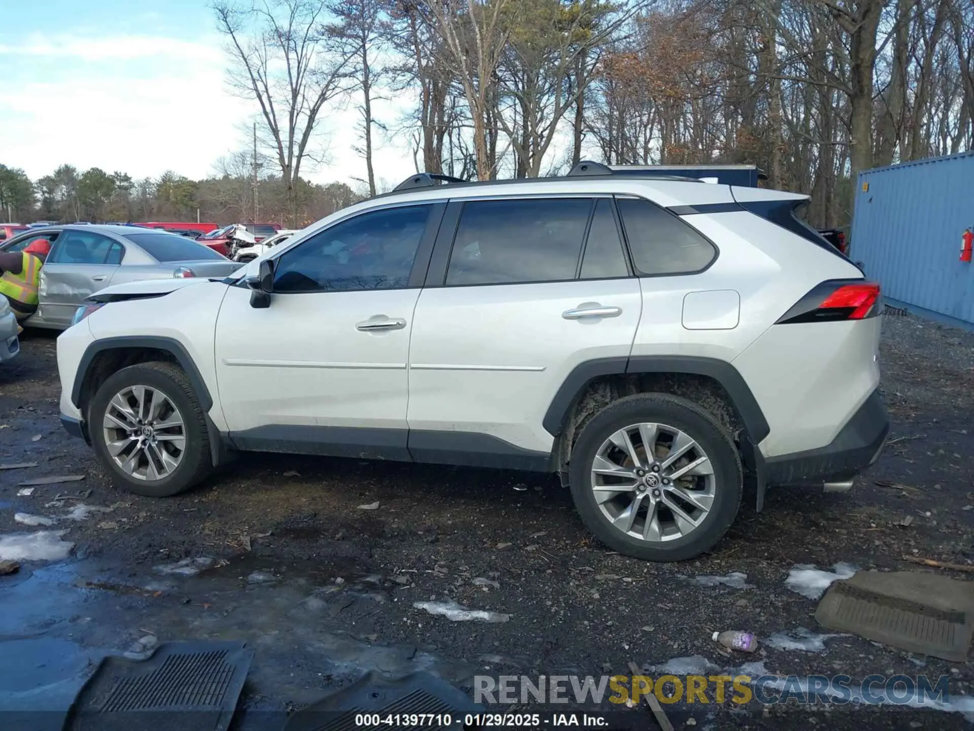 14 Photograph of a damaged car 2T3N1RFV0PW359297 TOYOTA RAV4 2023