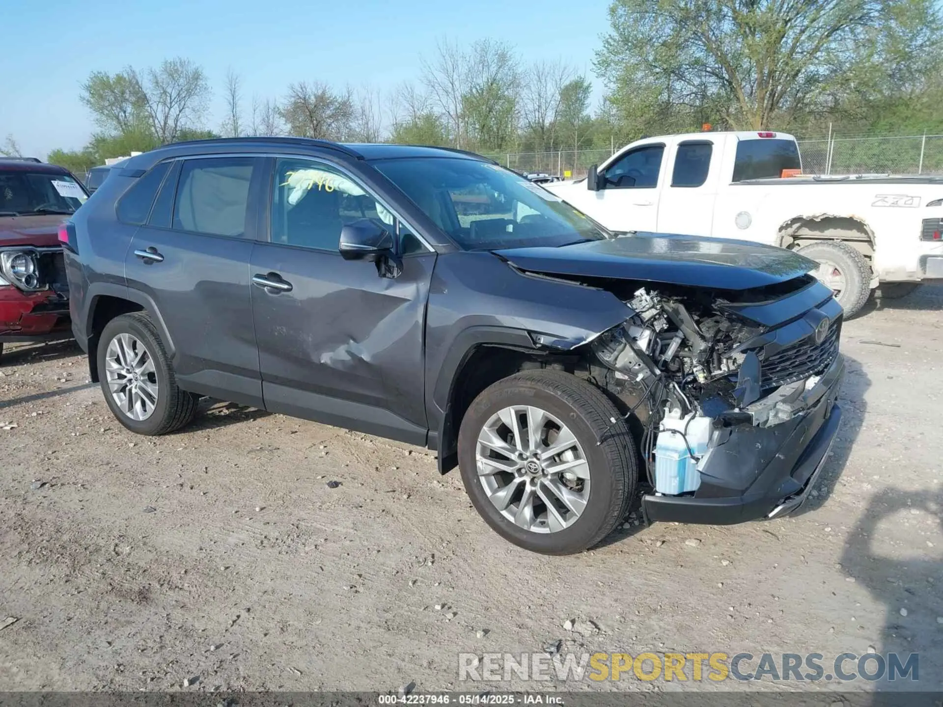 1 Photograph of a damaged car 2T3N1RFV1PC389913 TOYOTA RAV4 2023