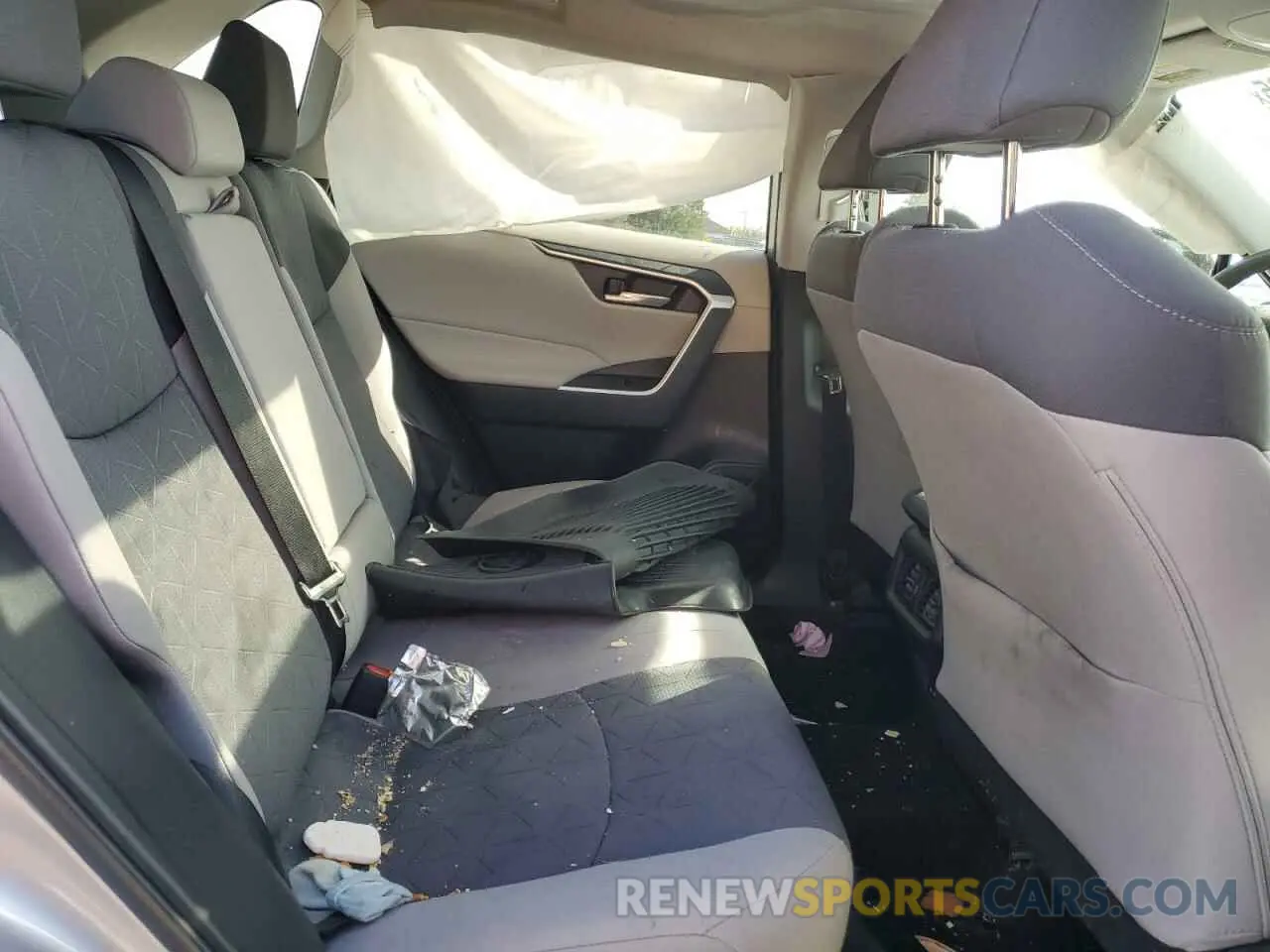 11 Photograph of a damaged car 2T3P1RFV0PC349458 TOYOTA RAV4 2023