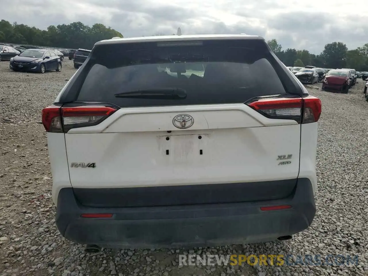 6 Photograph of a damaged car 2T3P1RFV0PW362015 TOYOTA RAV4 2023