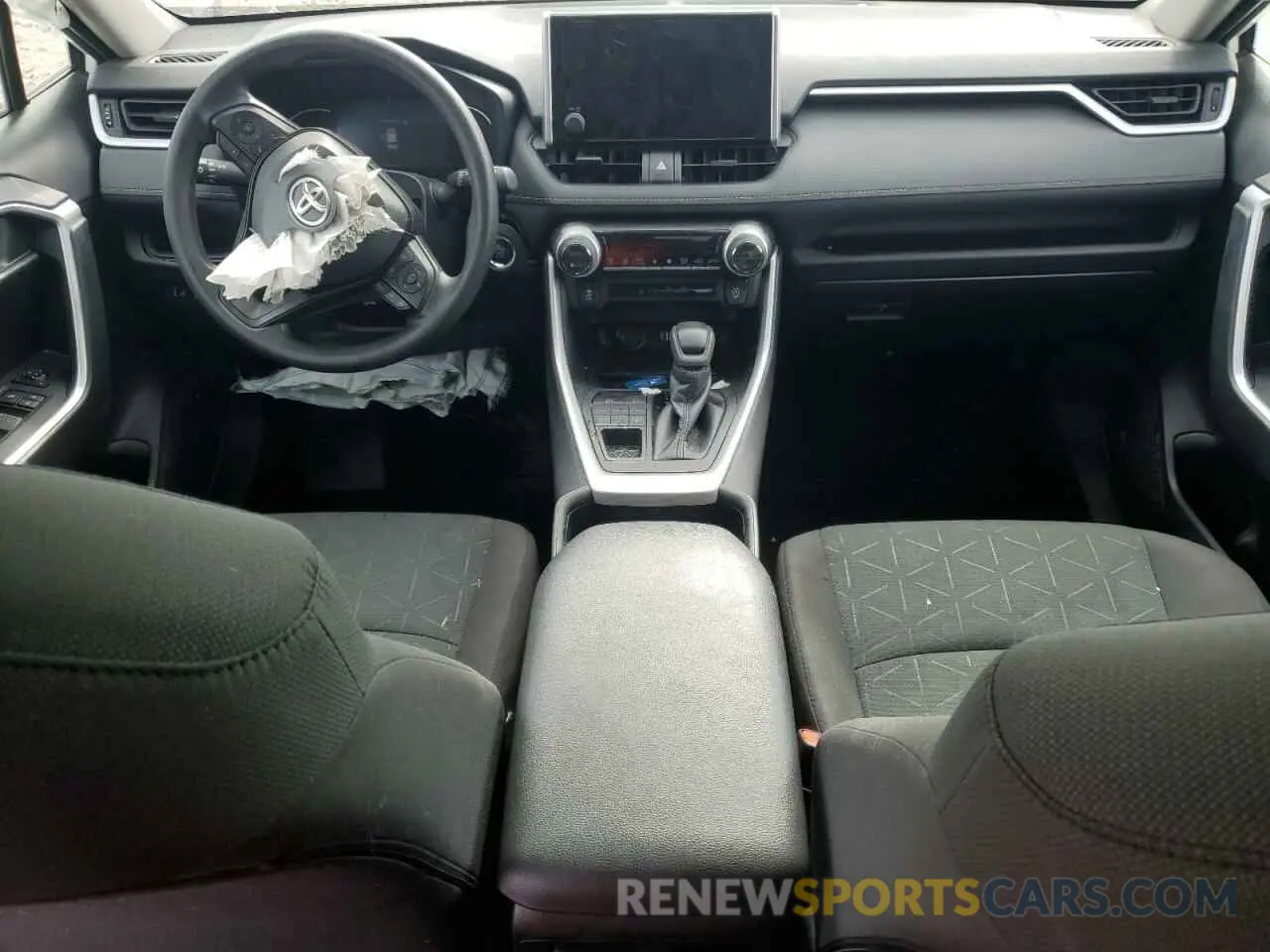 8 Photograph of a damaged car 2T3P1RFV0PW362015 TOYOTA RAV4 2023