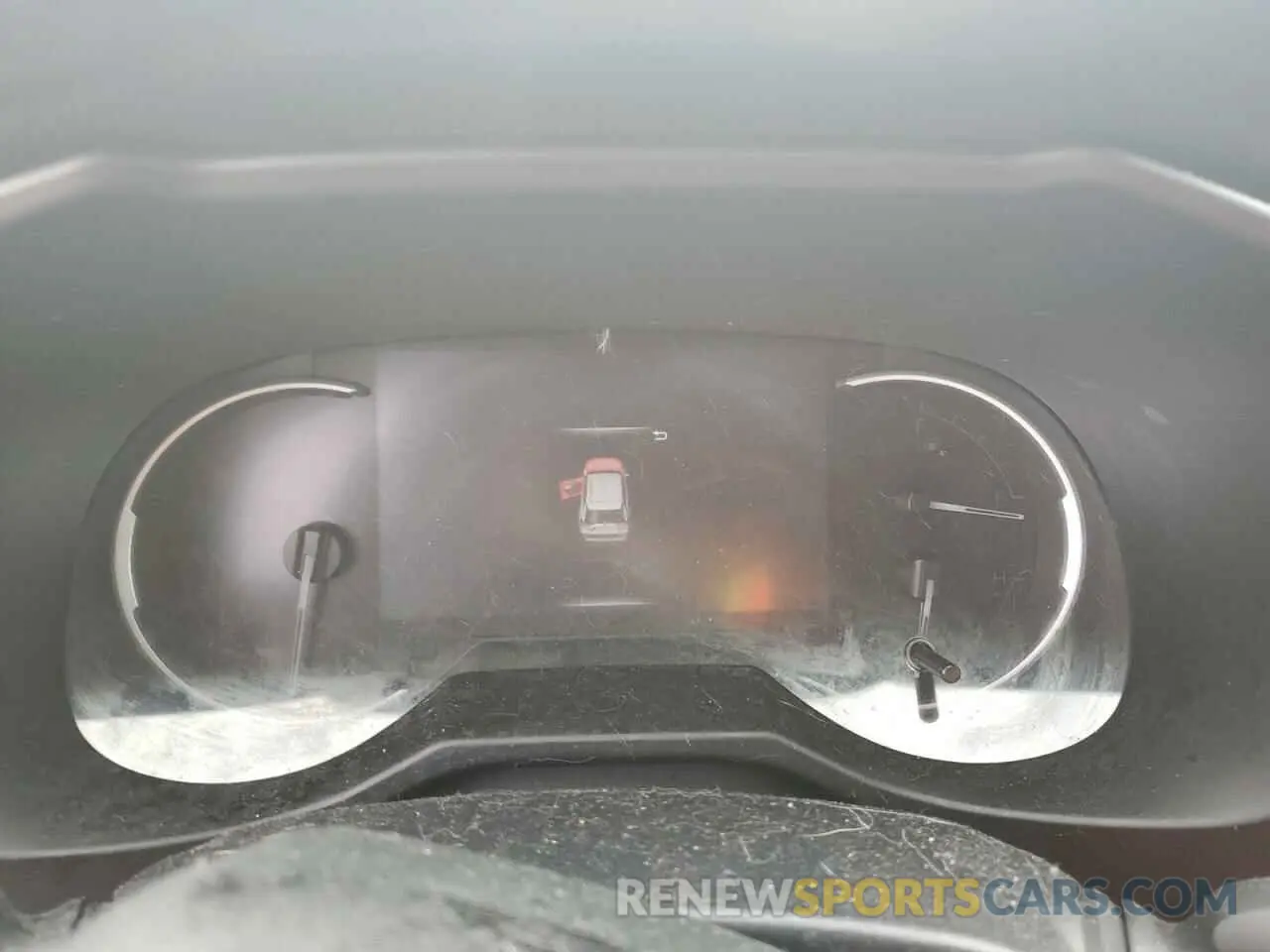9 Photograph of a damaged car 2T3P1RFV0PW362015 TOYOTA RAV4 2023