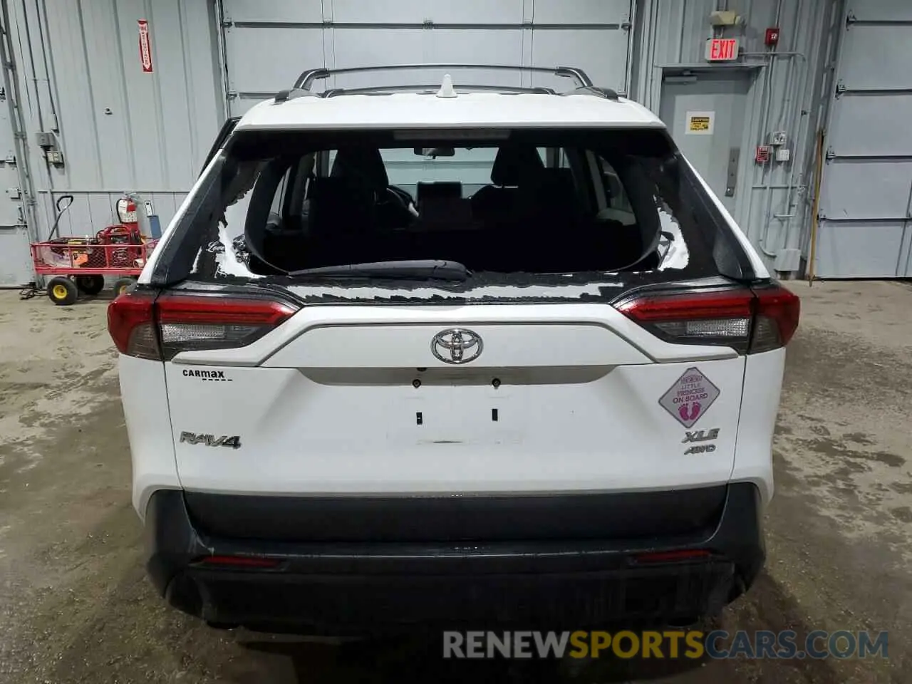 6 Photograph of a damaged car 2T3P1RFV1PC347198 TOYOTA RAV4 2023