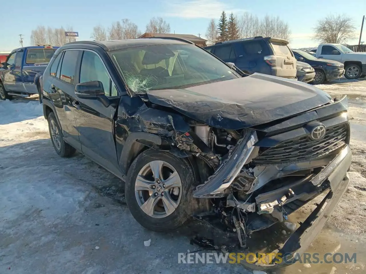 4 Photograph of a damaged car 2T3P1RFV1PW367336 TOYOTA RAV4 2023