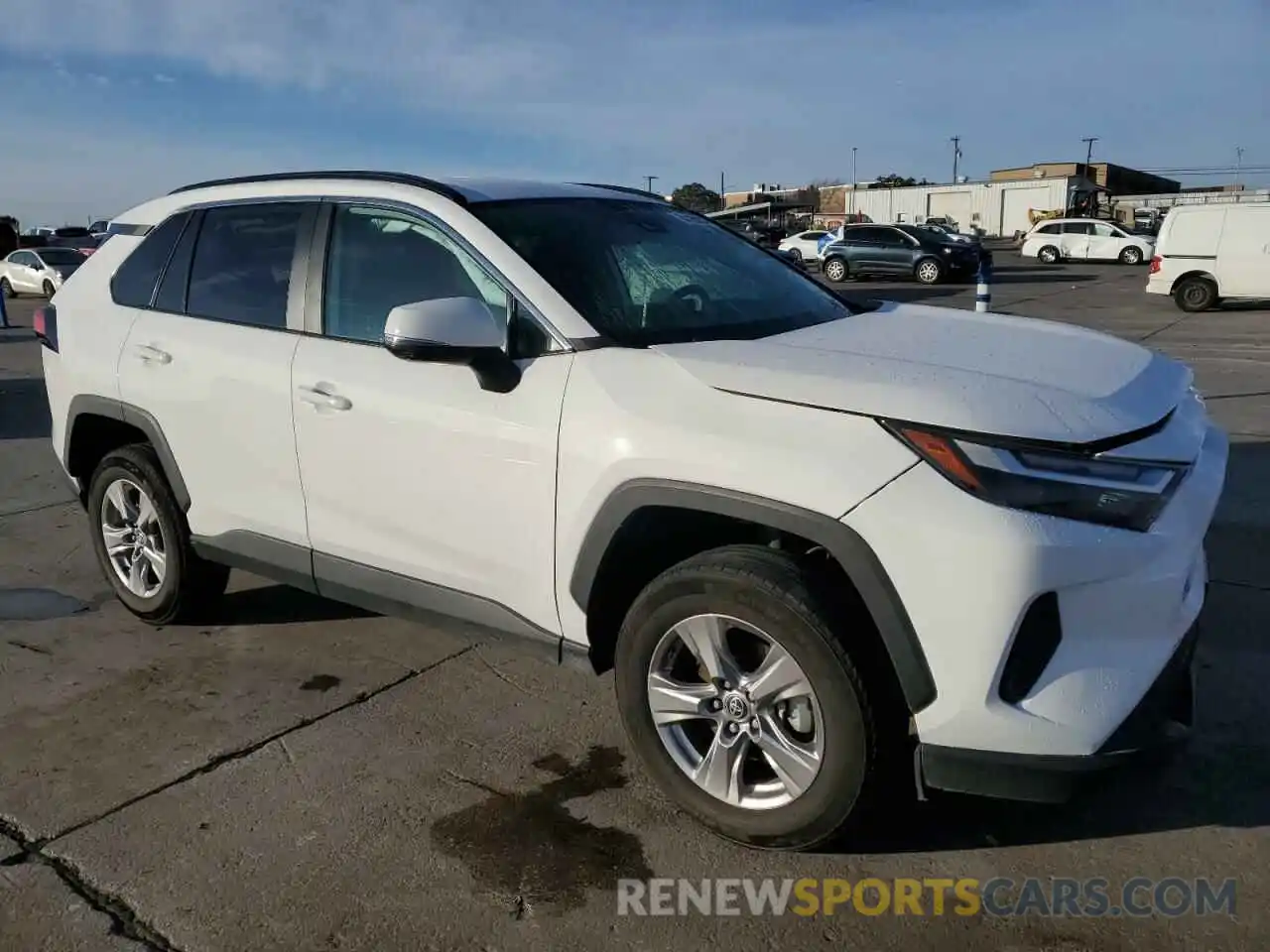 4 Photograph of a damaged car 2T3P1RFV1PW389627 TOYOTA RAV4 2023