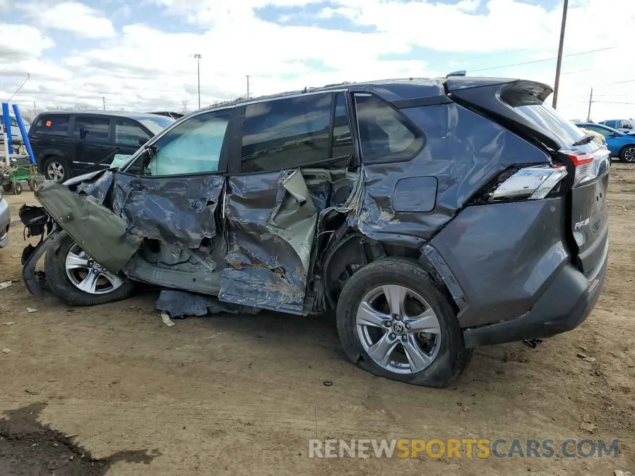 2 Photograph of a damaged car 2T3P1RFV2PC331639 TOYOTA RAV4 2023