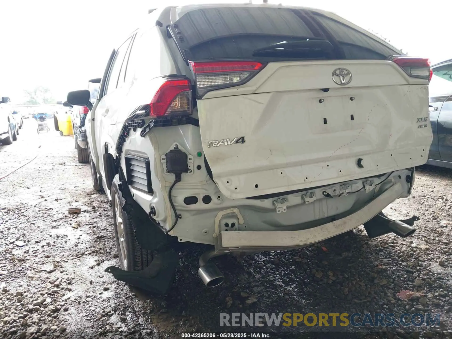 20 Photograph of a damaged car 2T3P1RFV2PC347498 TOYOTA RAV4 2023
