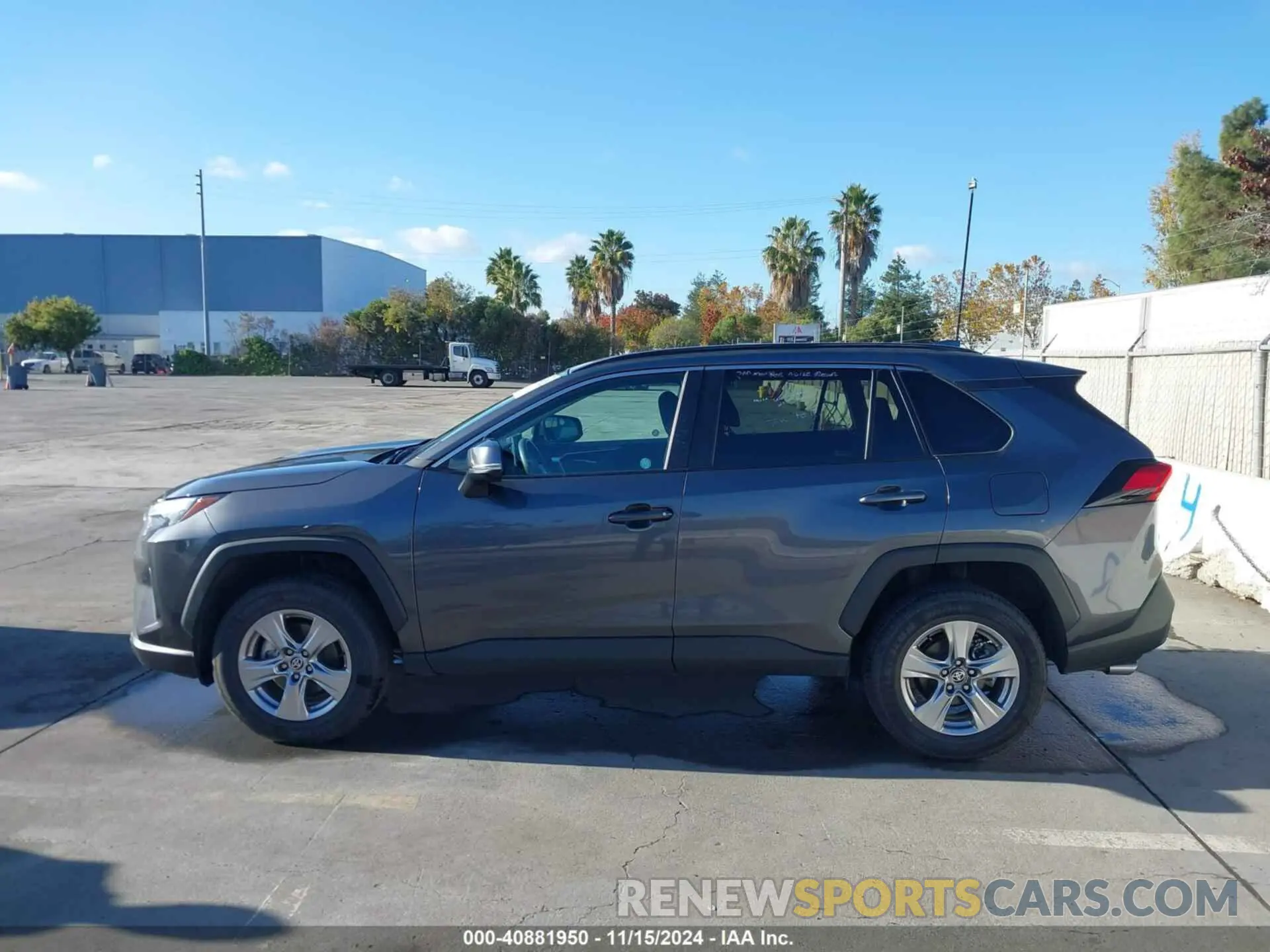 14 Photograph of a damaged car 2T3P1RFV2PC352278 TOYOTA RAV4 2023